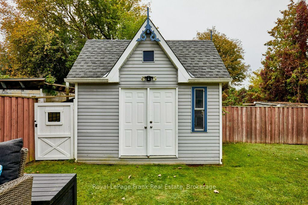 34 Pleasant View Avenue Property Photo 28