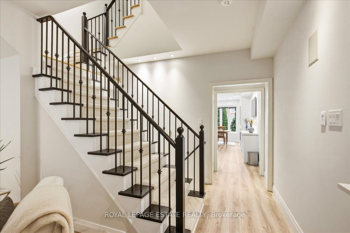 145 Boardwalk Drive Property Photo 6