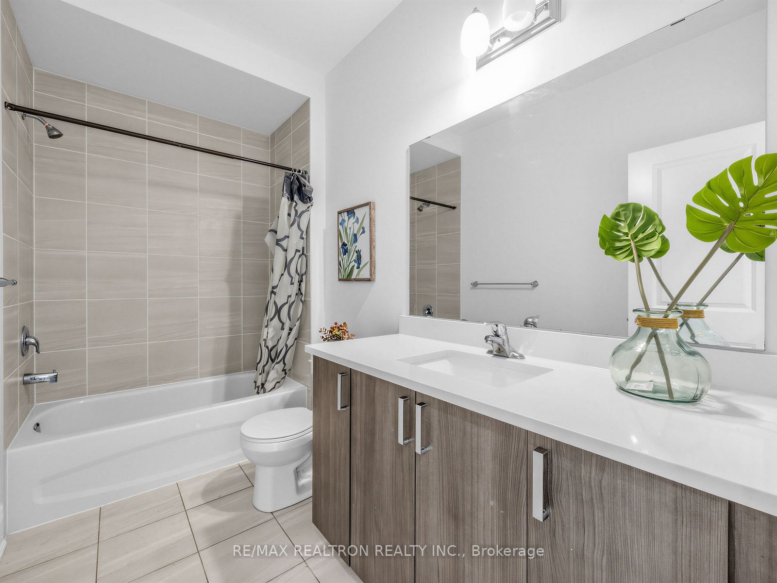 142 Auckland Drive Property Photo 16