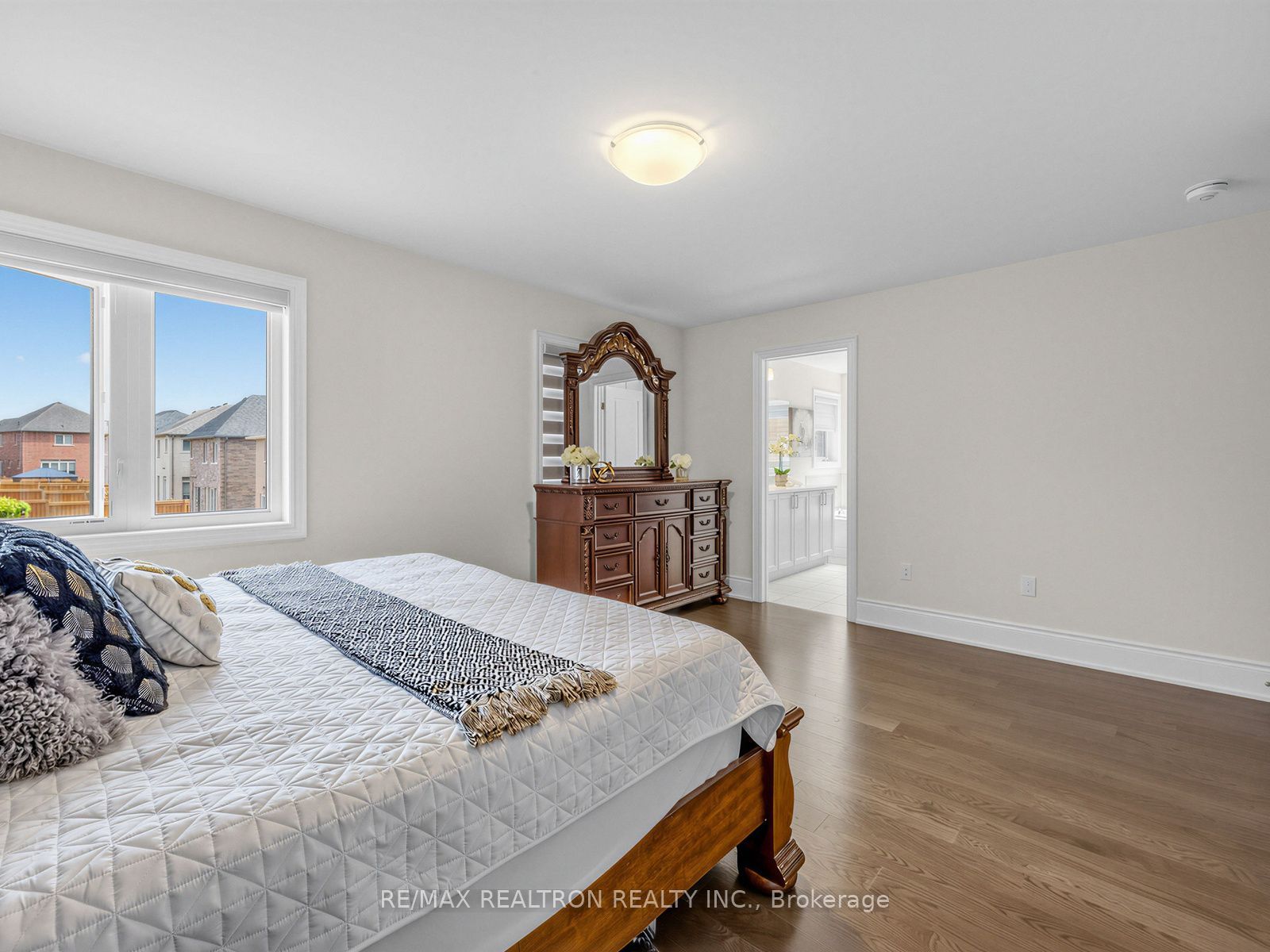 142 Auckland Drive Property Photo 24