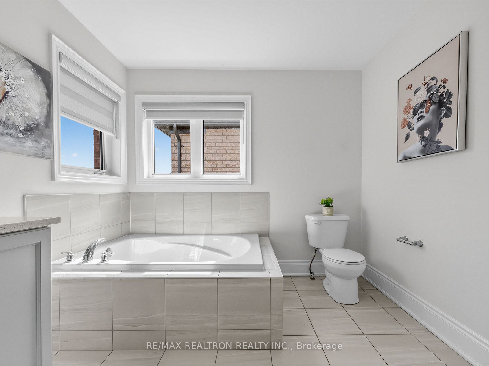142 Auckland Drive Property Photo 27