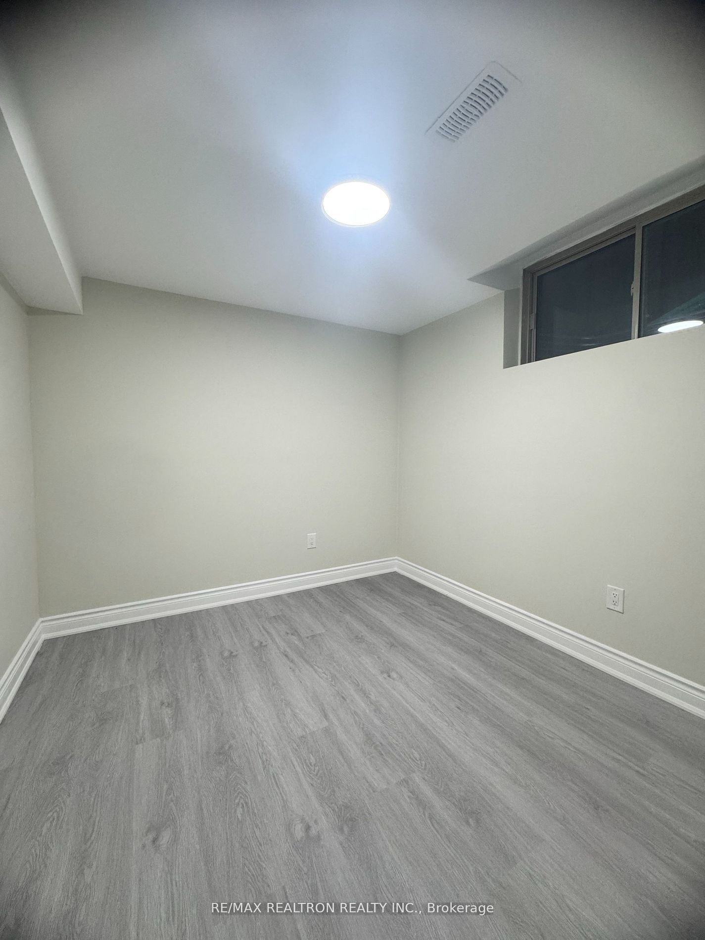 142 Auckland Drive Property Photo 38