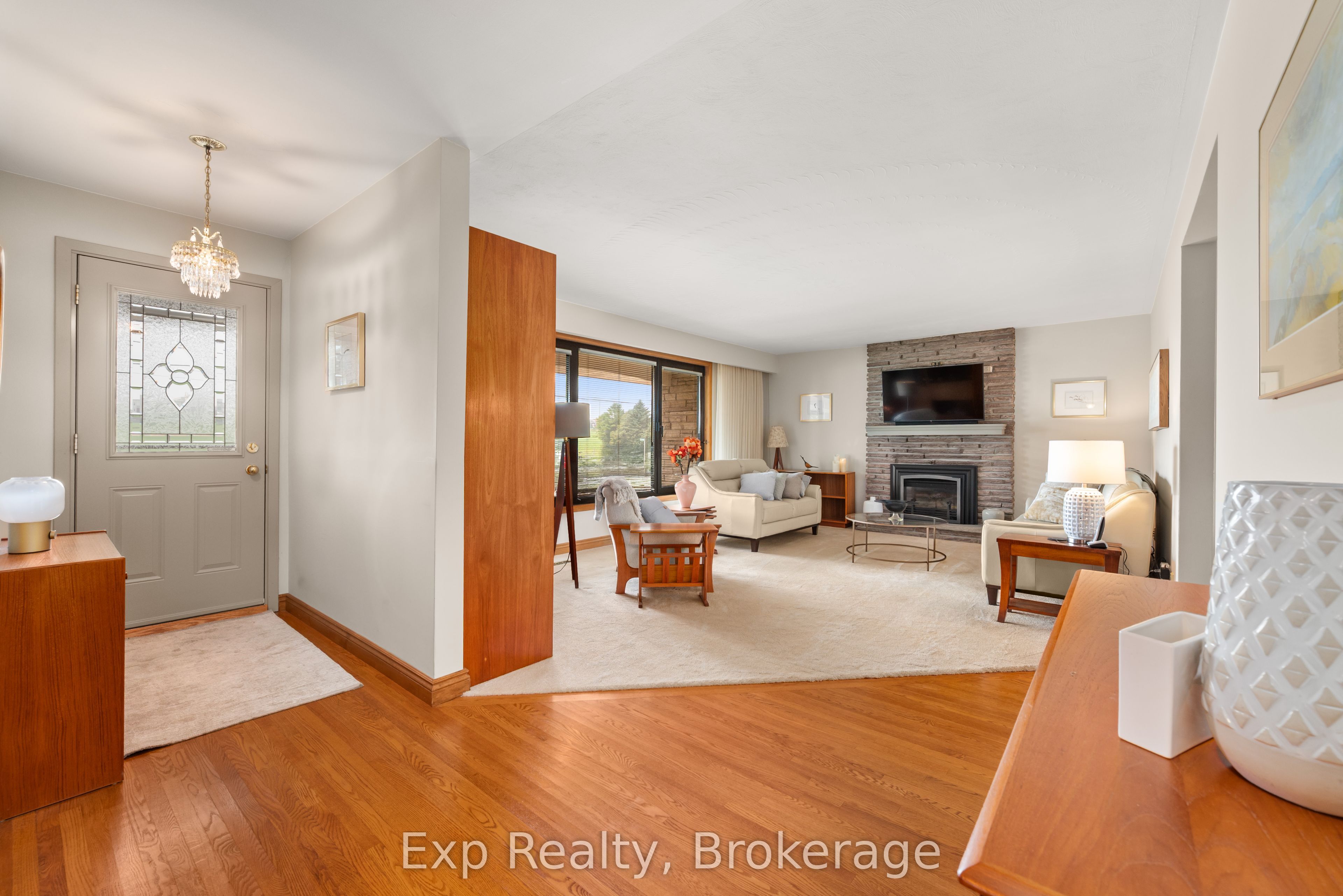1325 Townline Road N Property Photo 8
