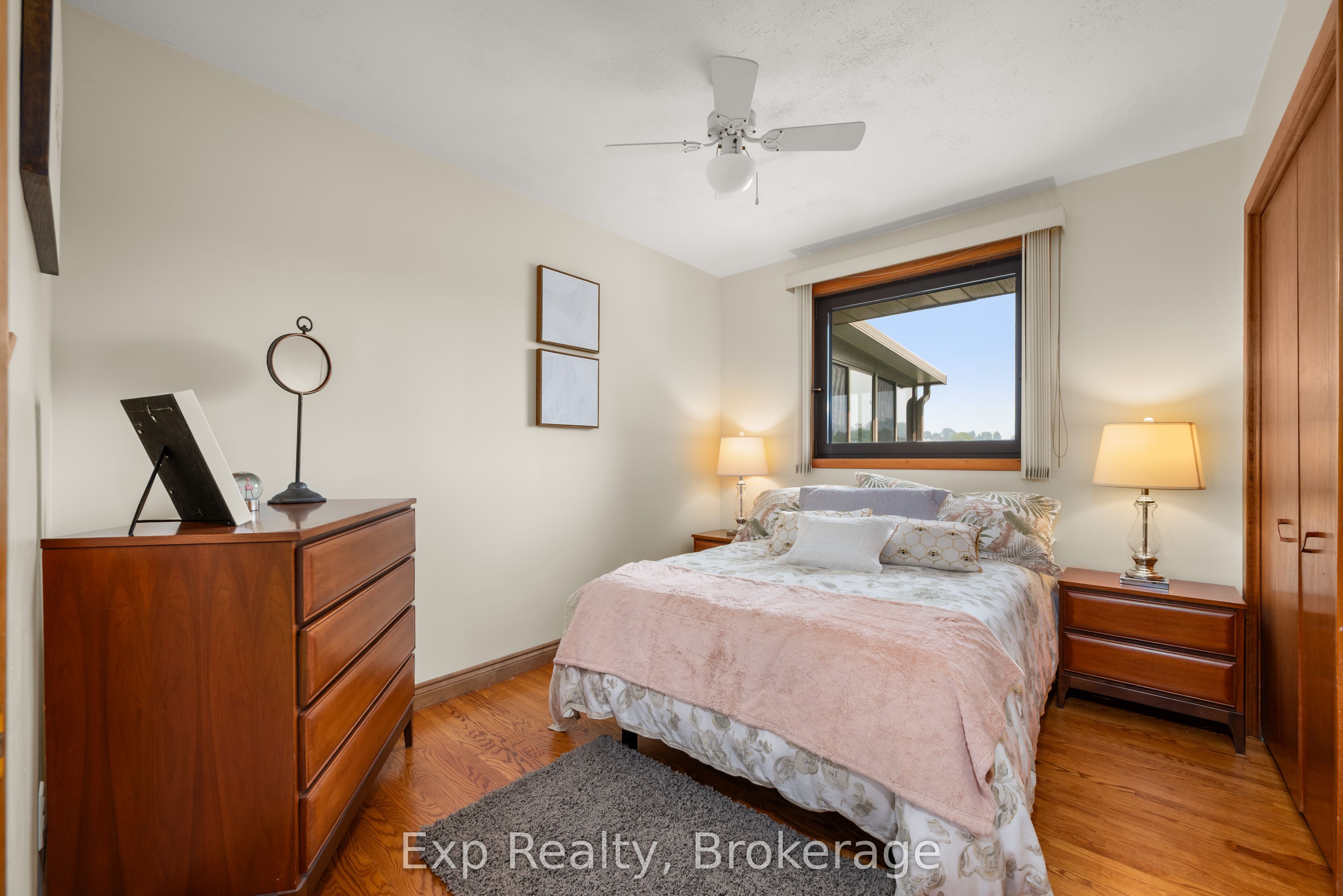 1325 Townline Road N Property Photo 17