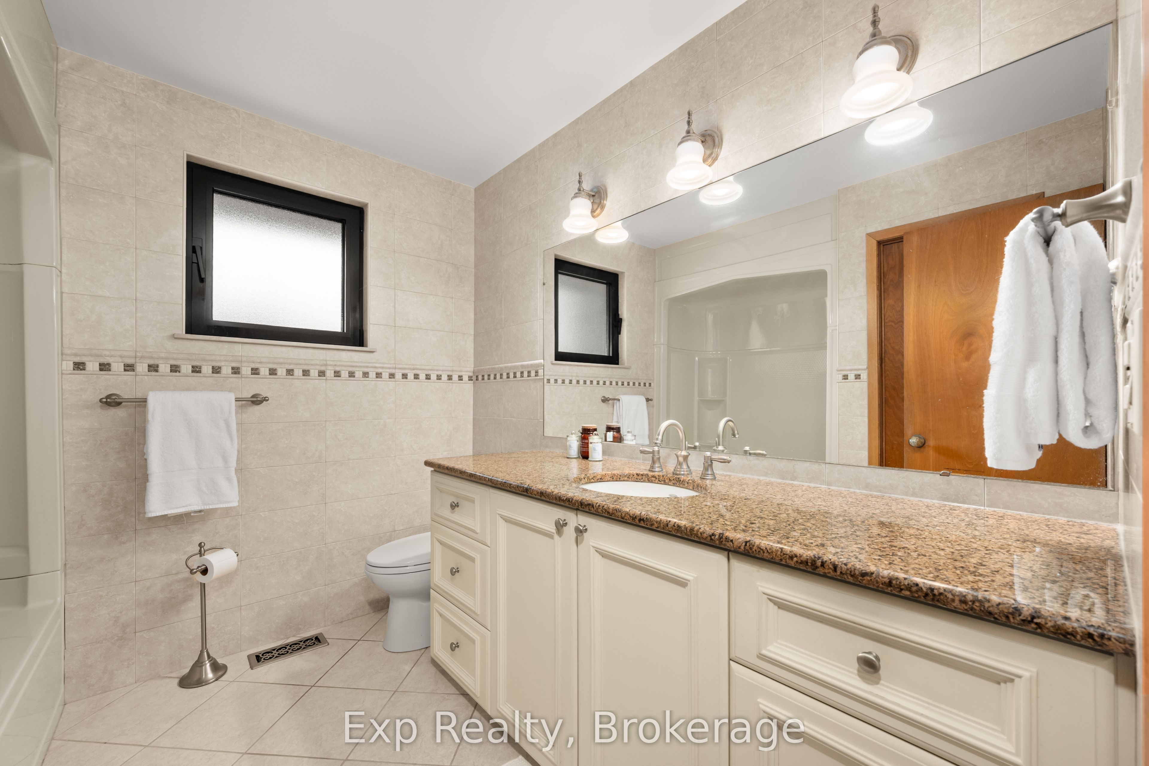 1325 Townline Road N Property Photo 19