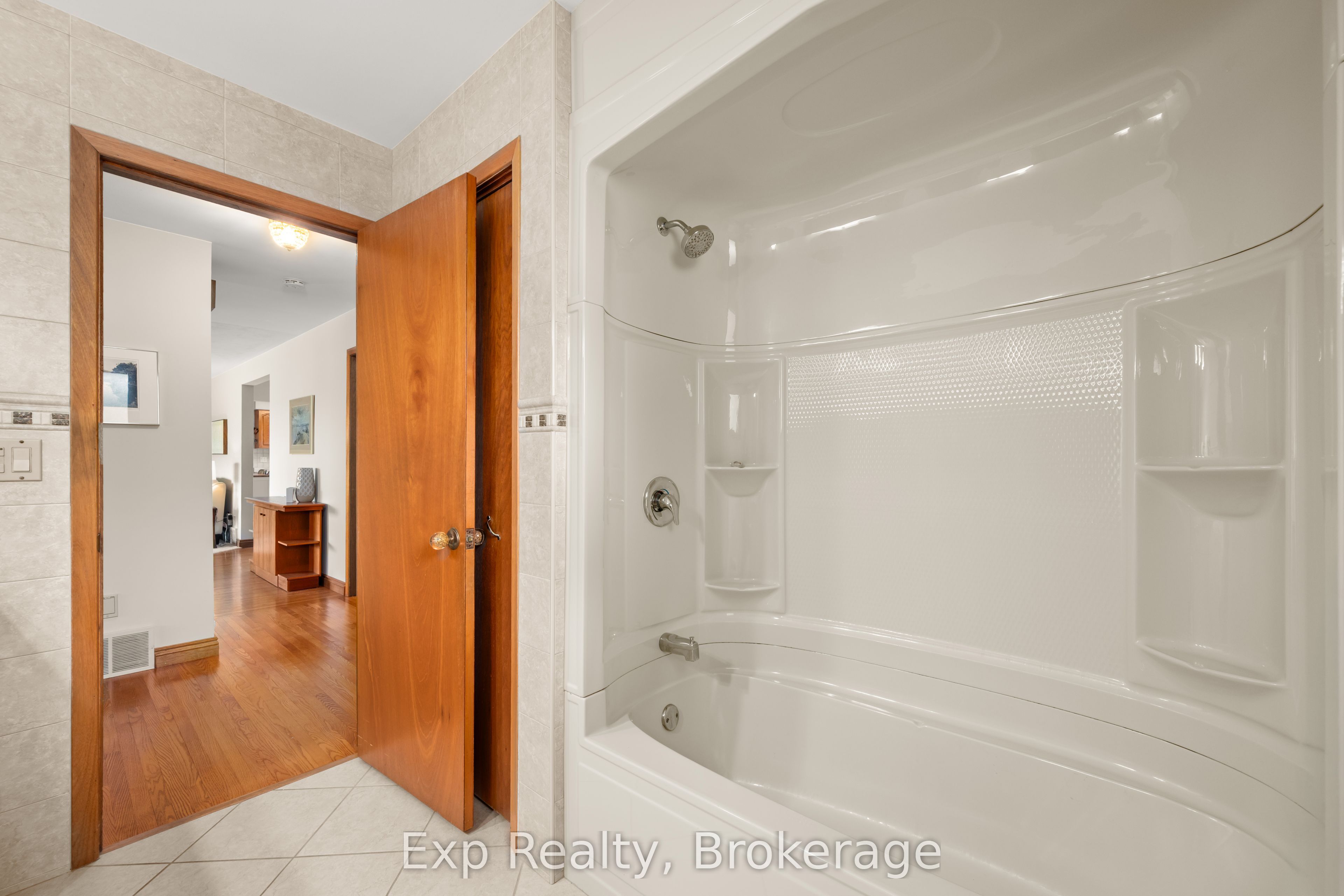 1325 Townline Road N Property Photo 20