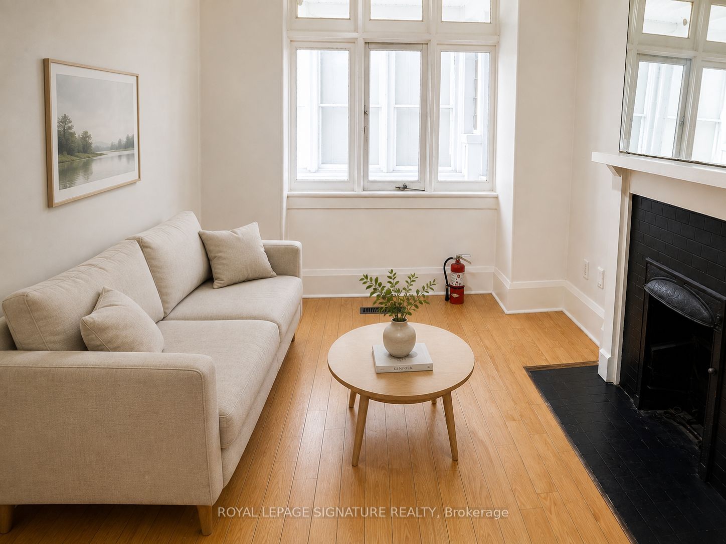 916 Woodbine Avenue Property Photo 2