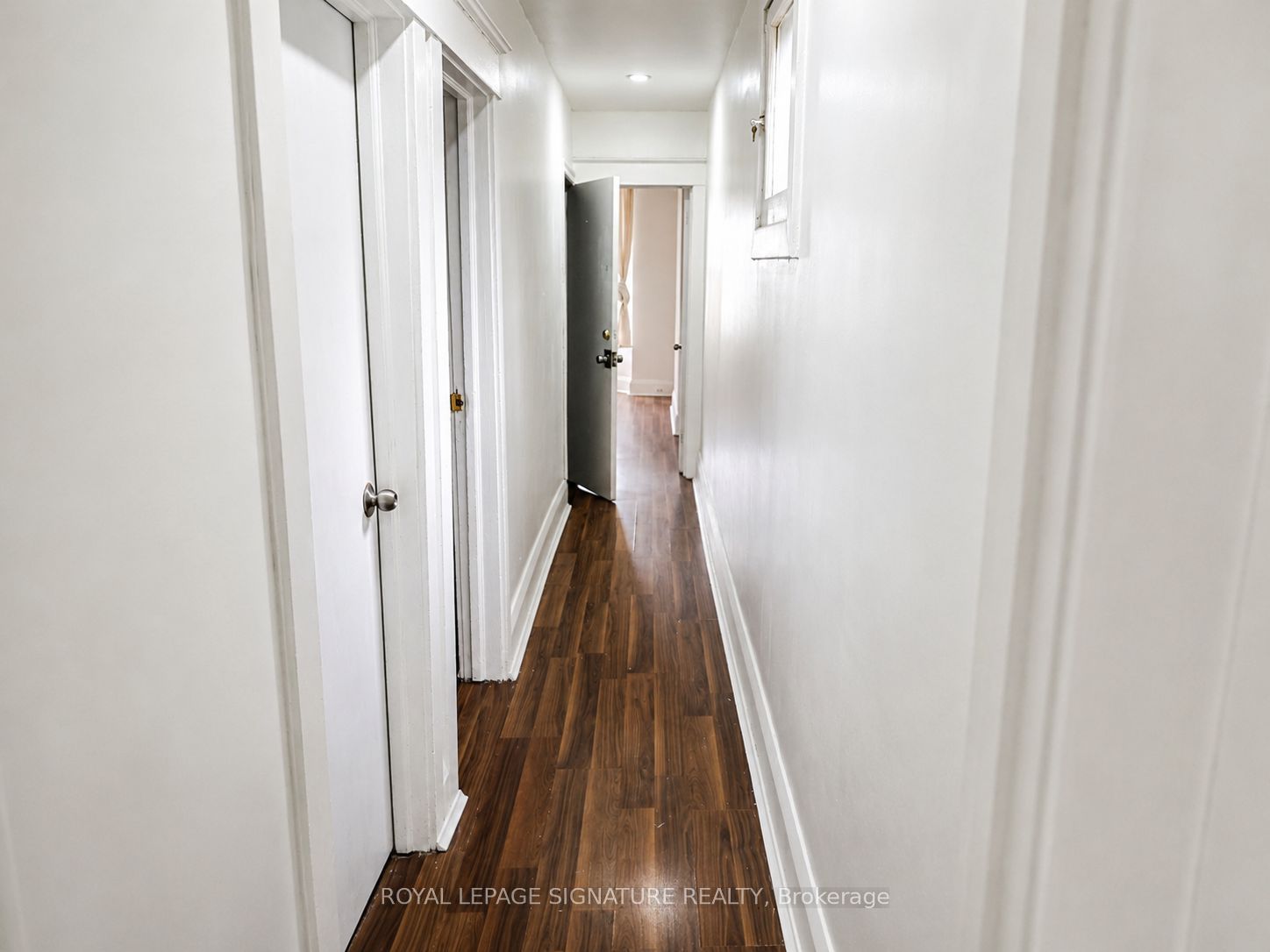 916 Woodbine Avenue Property Photo 8