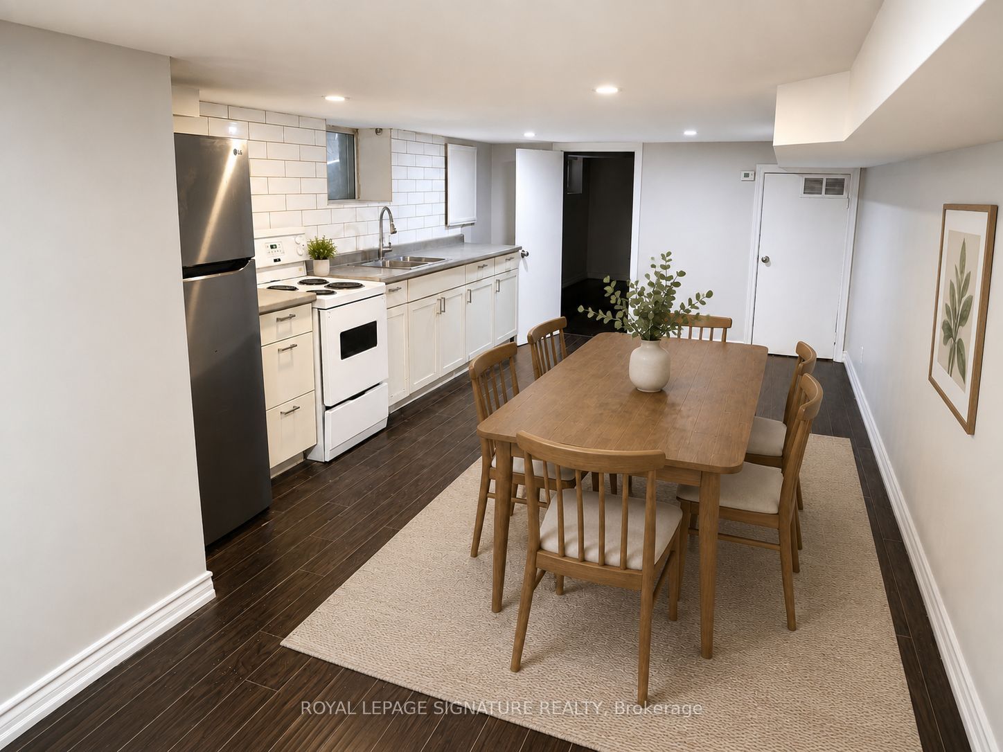 916 Woodbine Avenue Property Photo 13