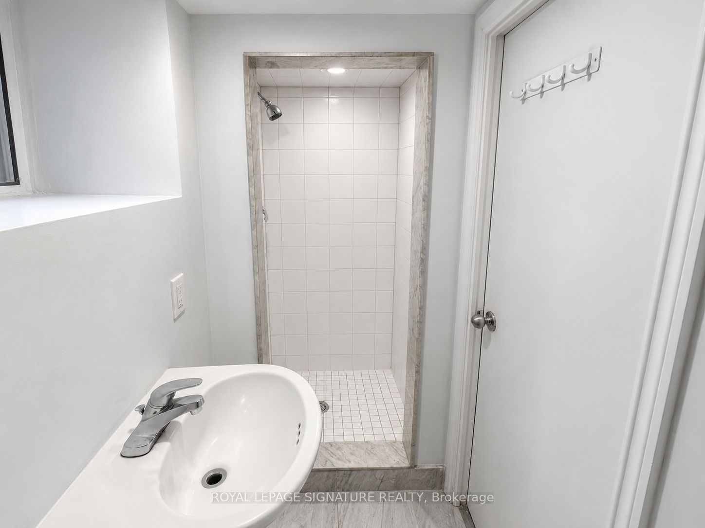 916 Woodbine Avenue Property Photo 17