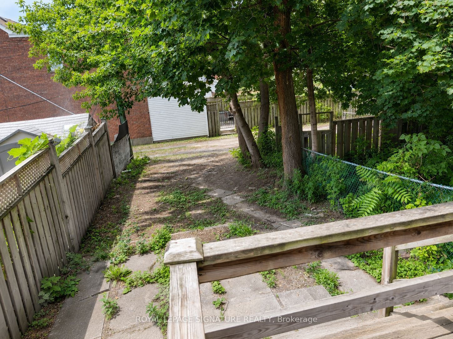 916 Woodbine Avenue Property Photo 21
