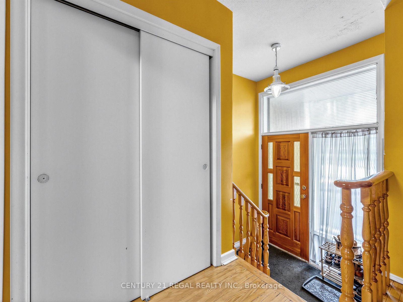 121 Janray Drive Property Photo 3