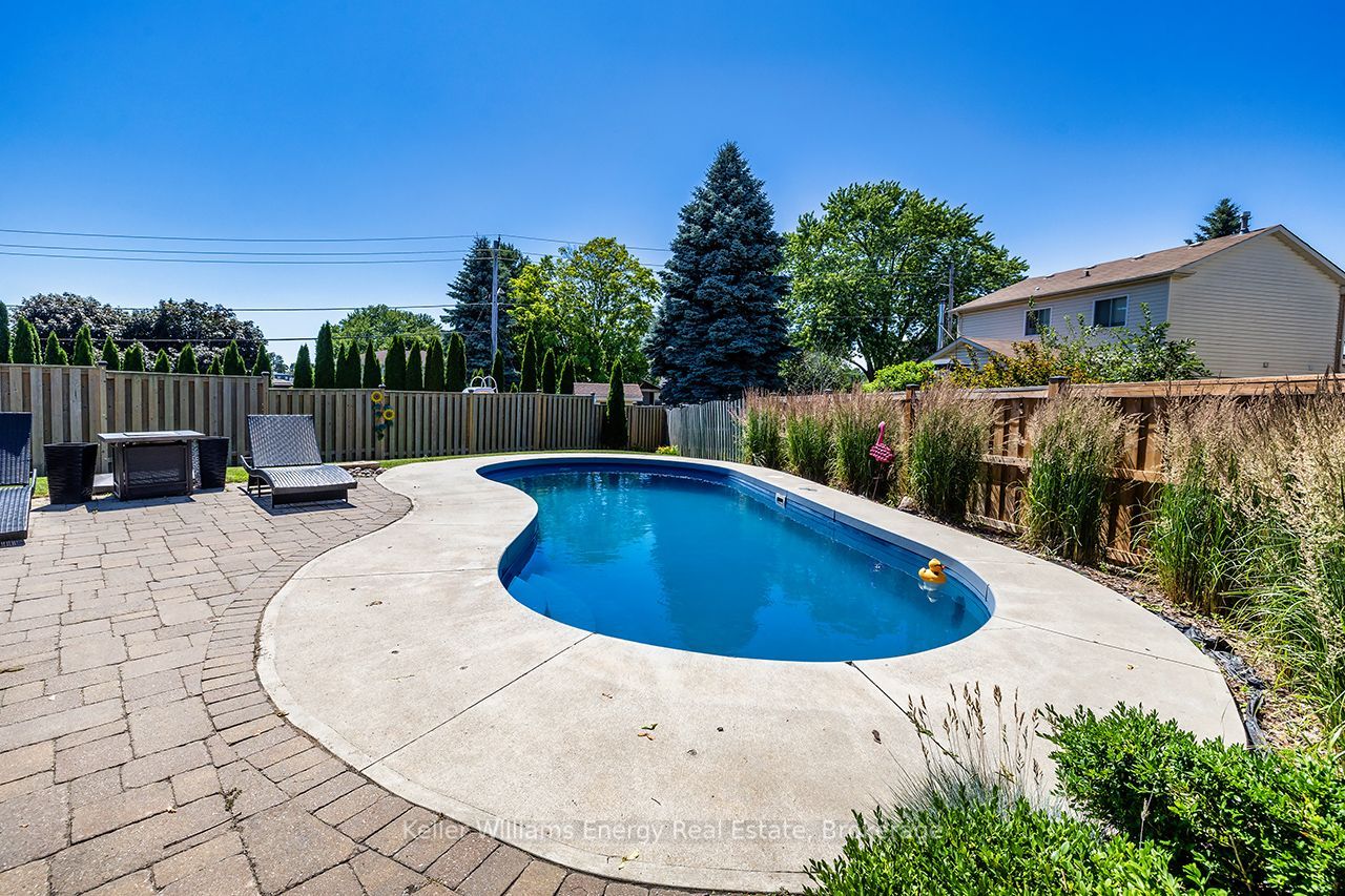 329 Challenger Court Property Photo 45