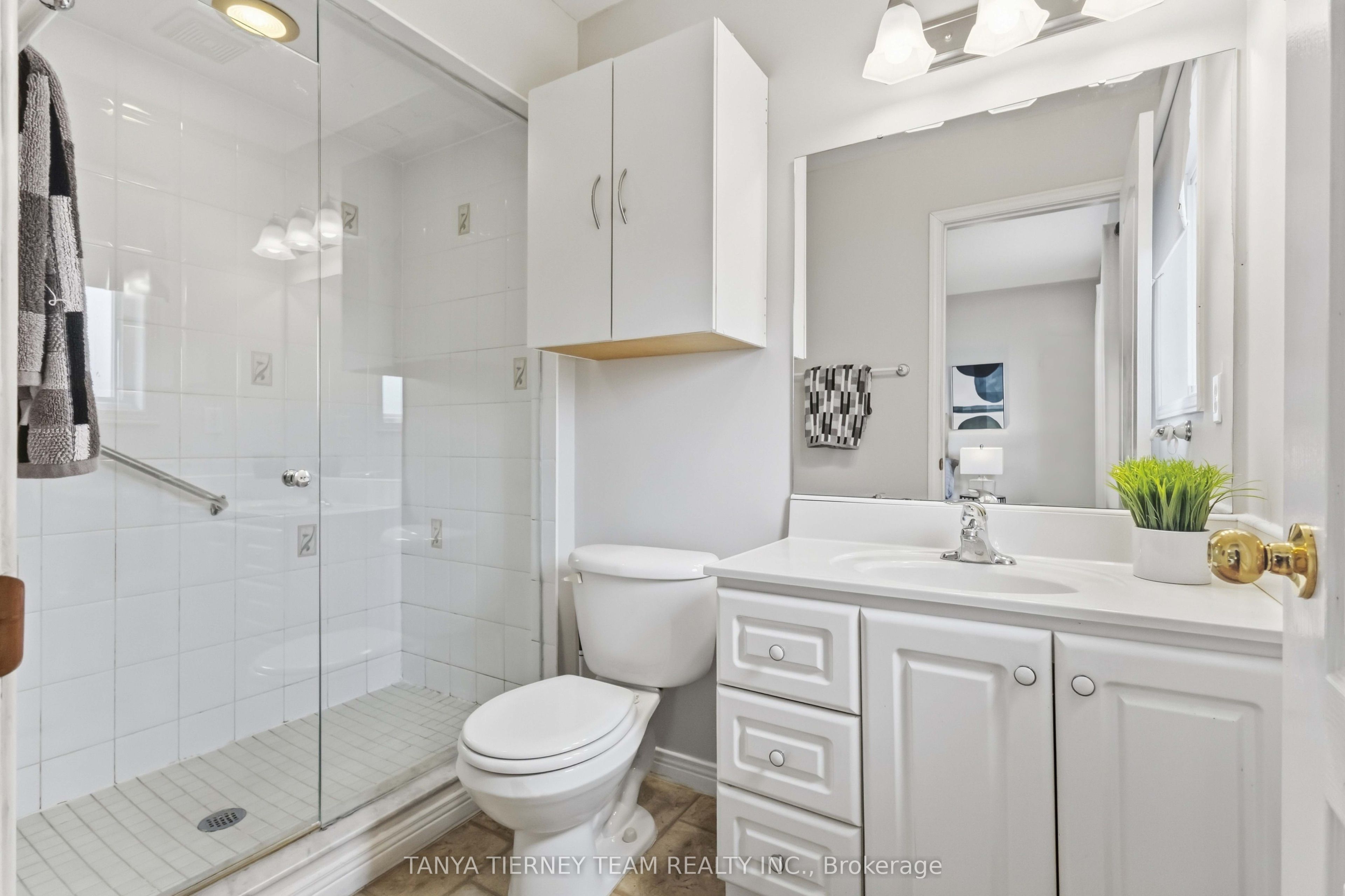 5 Padfield Drive Property Photo 28