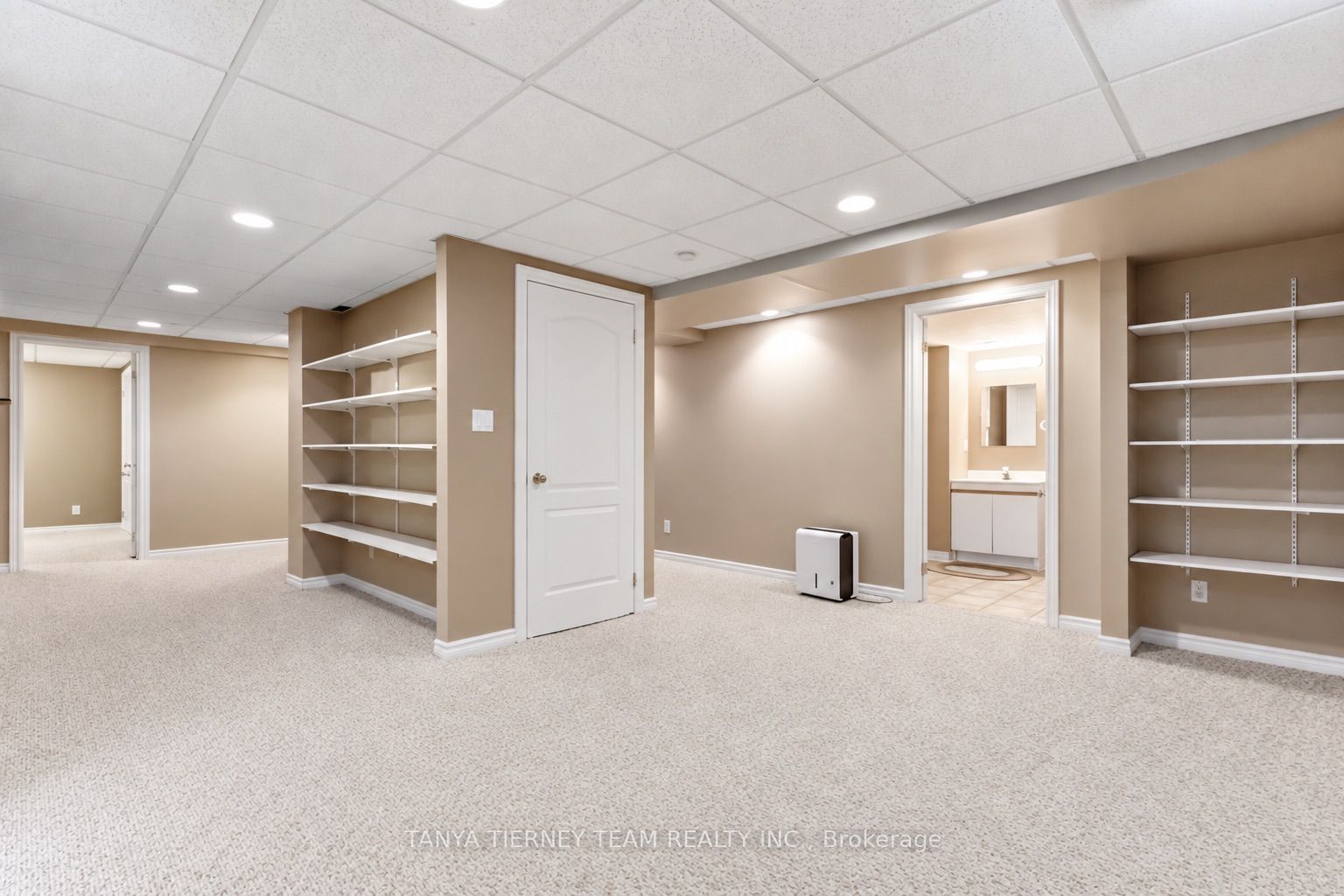 5 Padfield Drive Property Photo 32