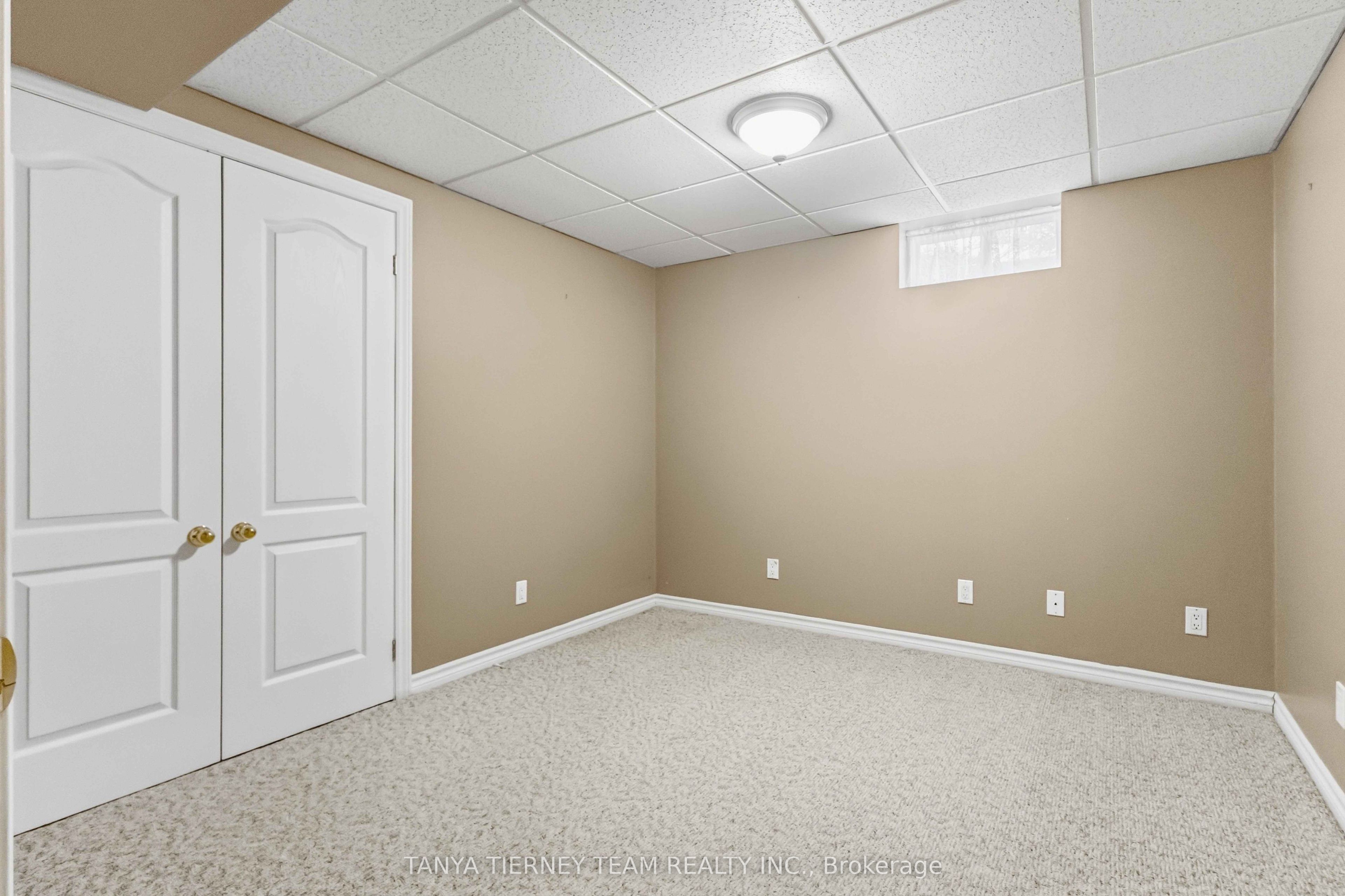 5 Padfield Drive Property Photo 34