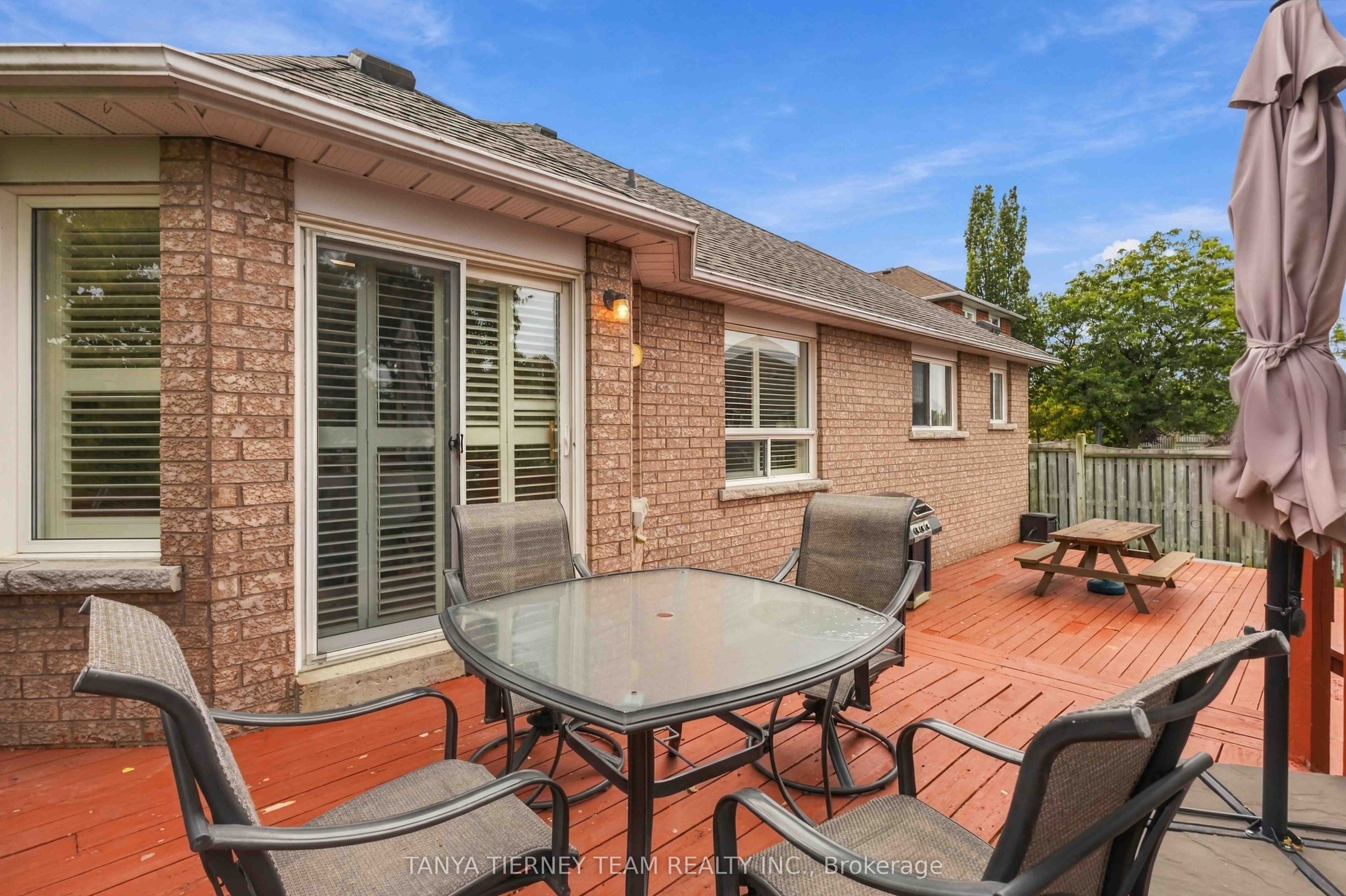 5 Padfield Drive Property Photo 38