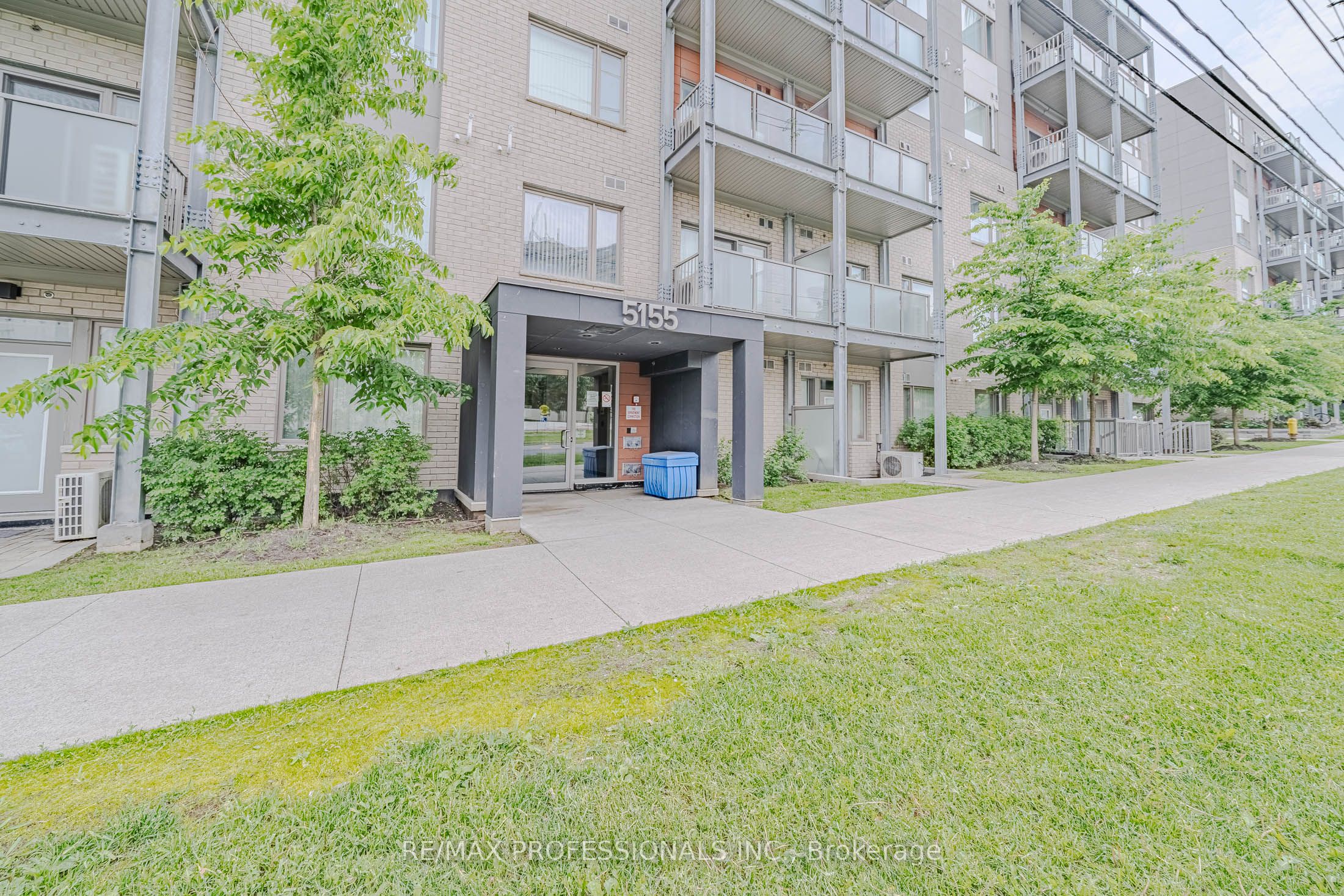 5155 Sheppard East Avenue 401 Property Photo 2