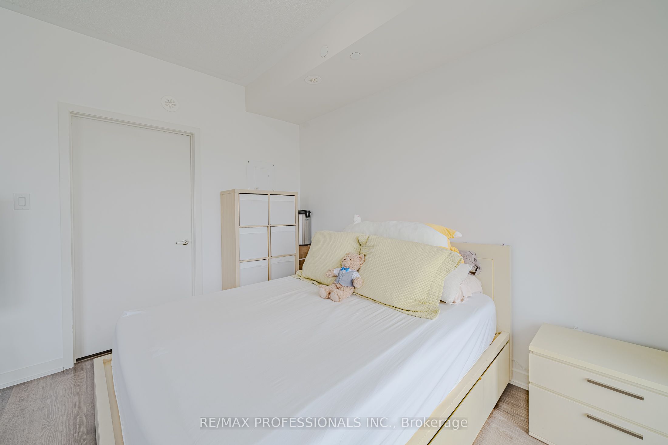 5155 Sheppard East Avenue 401 Property Photo 15