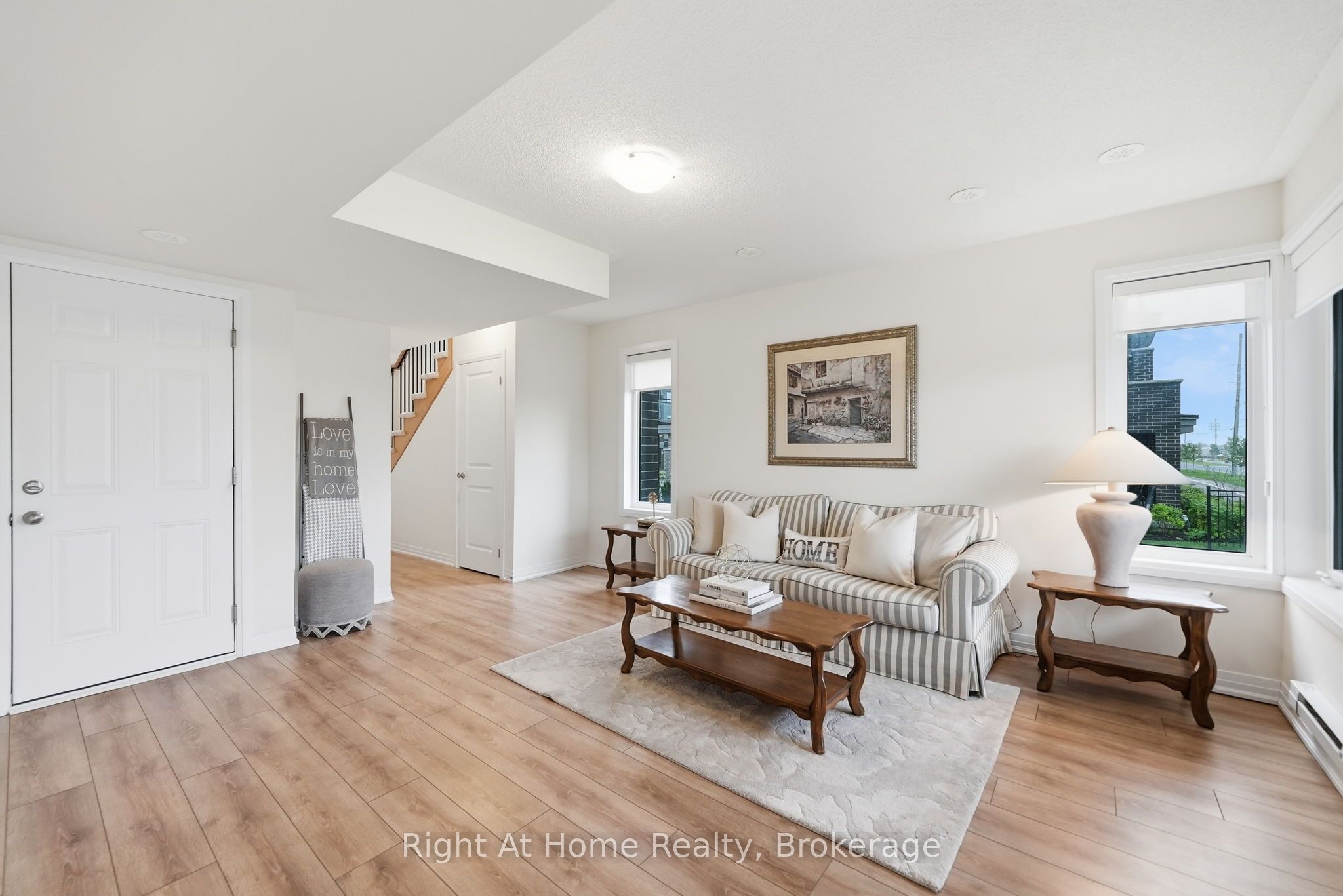 52 Emmas Way Property Photo 4