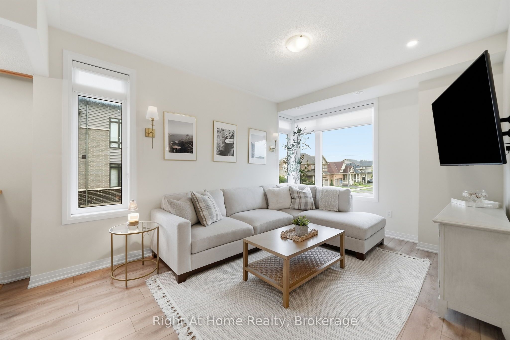 52 Emmas Way Property Photo 11