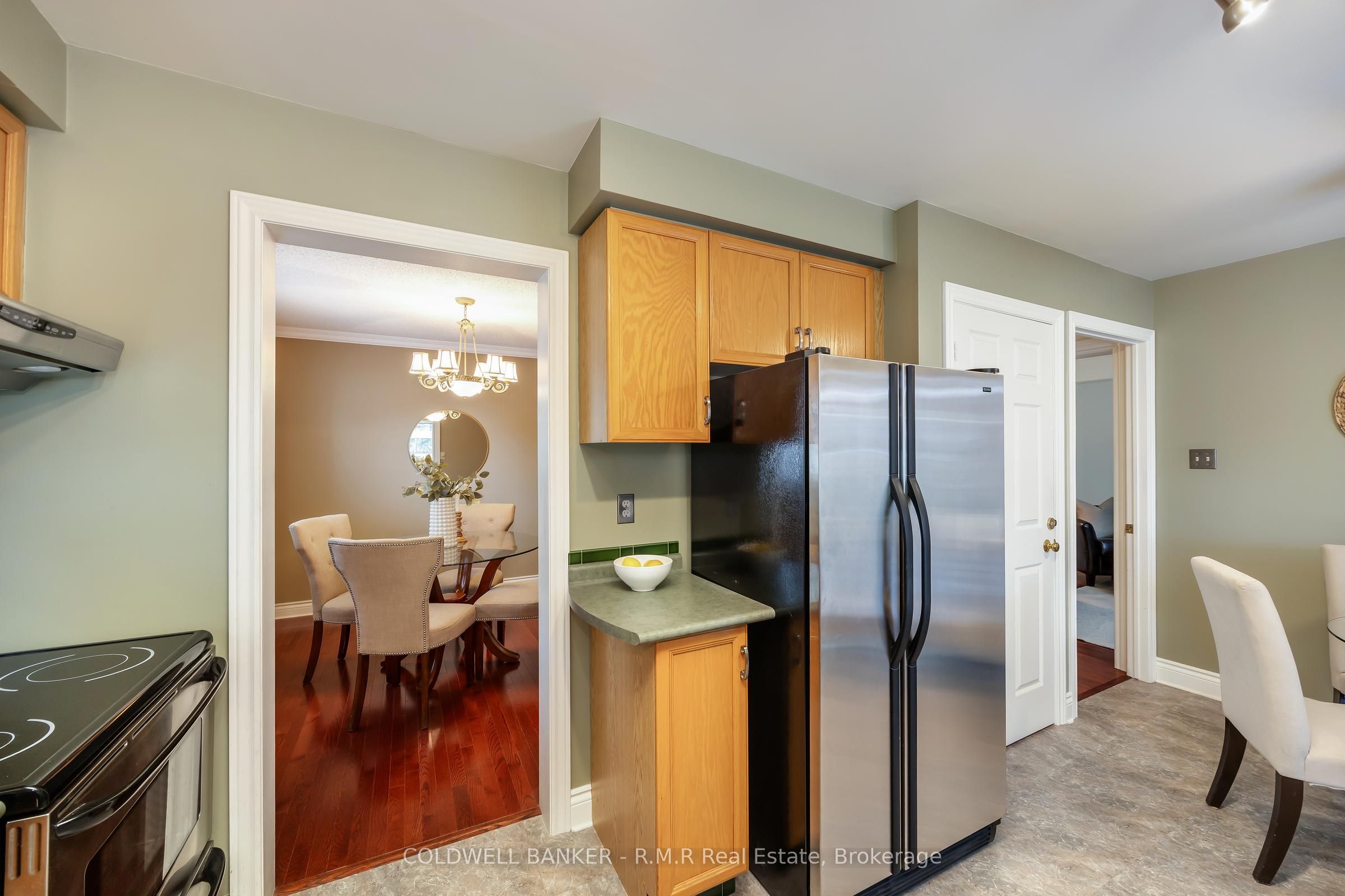 1090 Thimbleberry Circle Property Photo 11