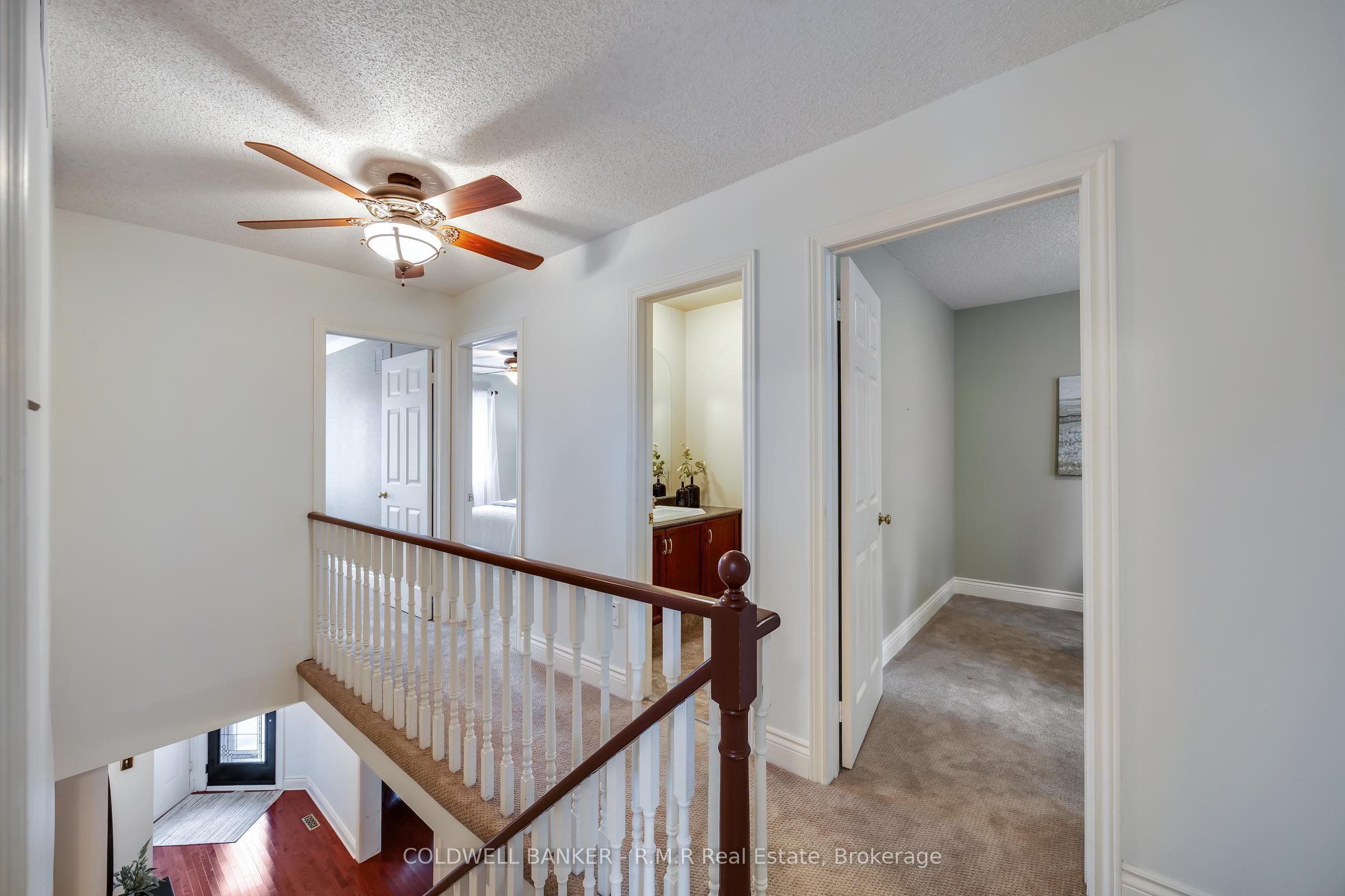 1090 Thimbleberry Circle Property Photo 17