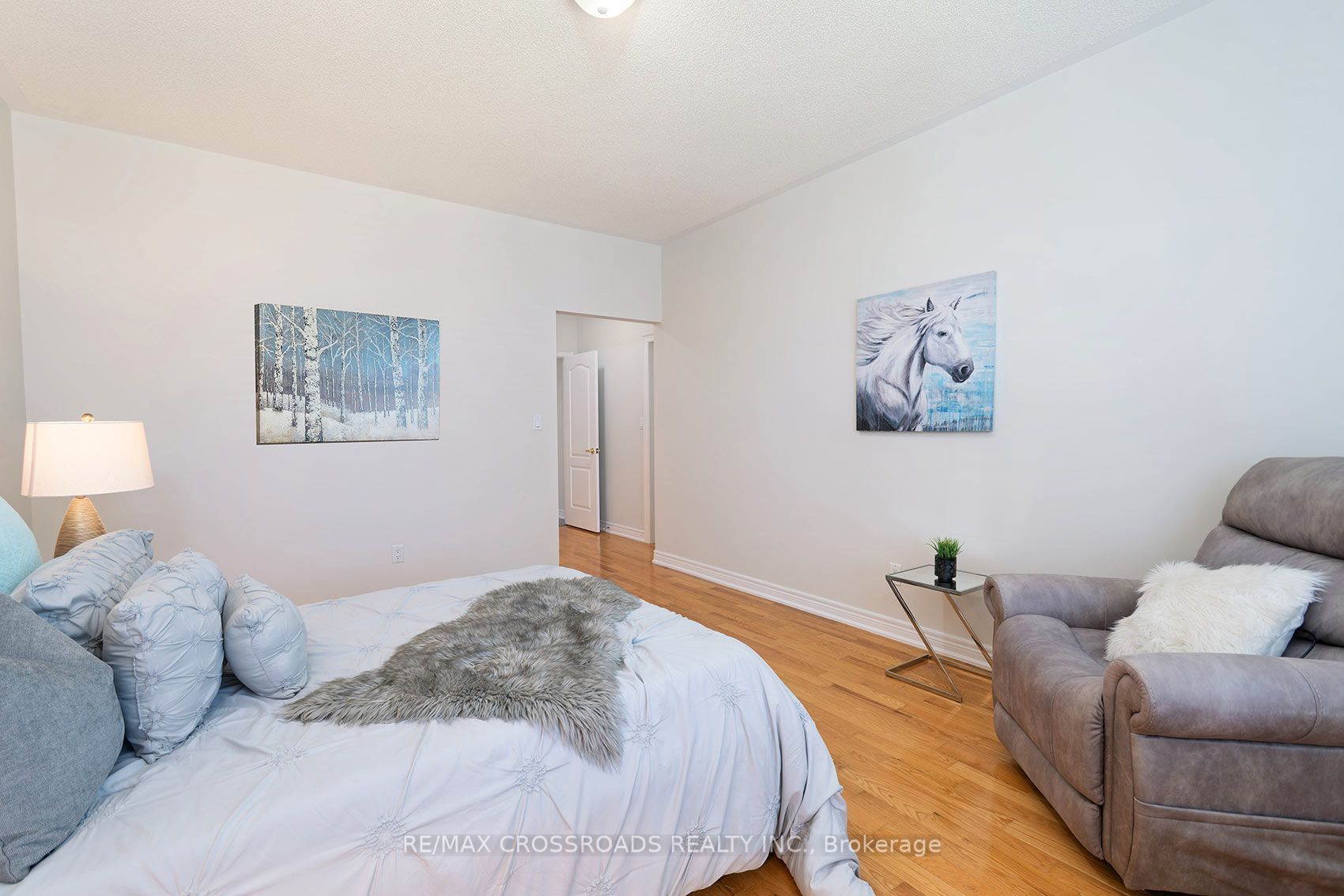 1859 New Street Property Photo 19