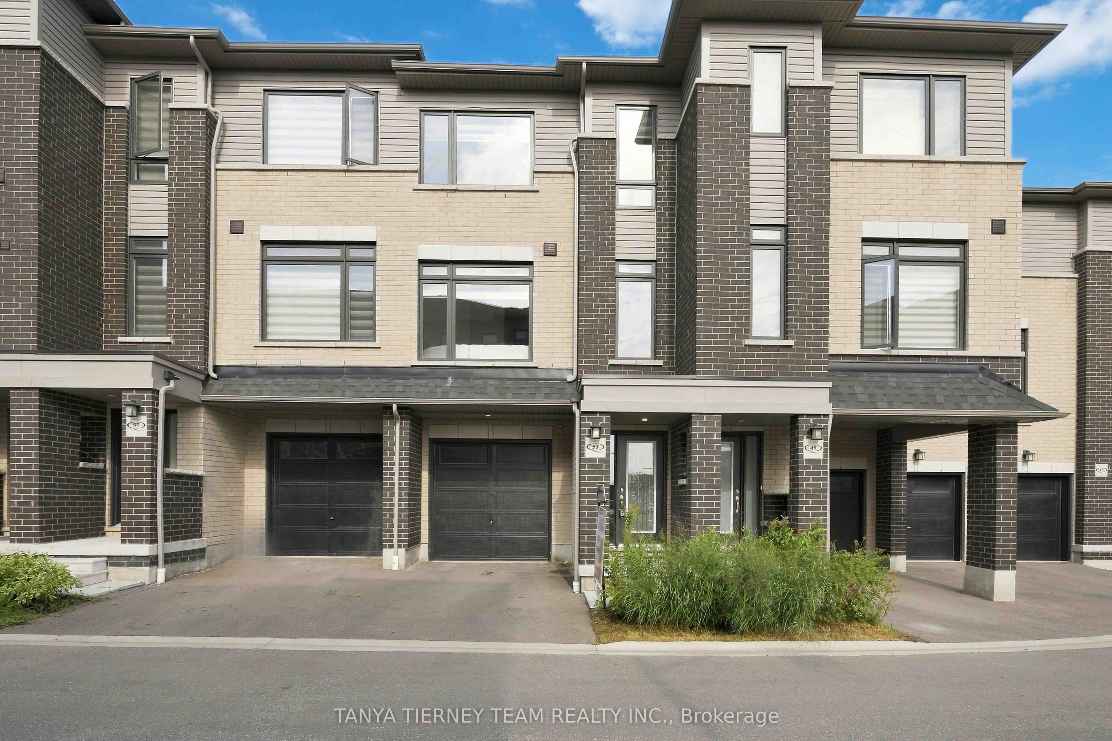 53 Emmas Way Property Photo 1