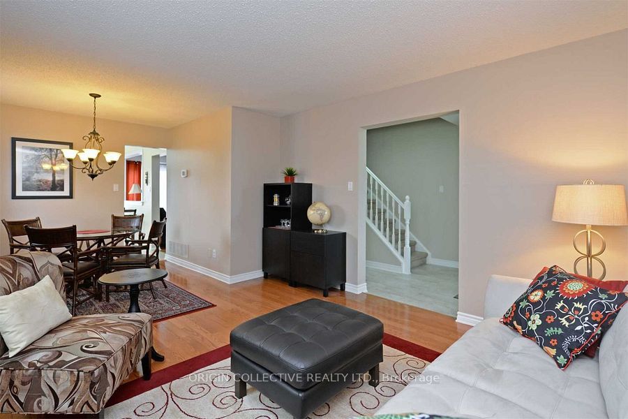 63 Humphrey Drive Property Photo 4