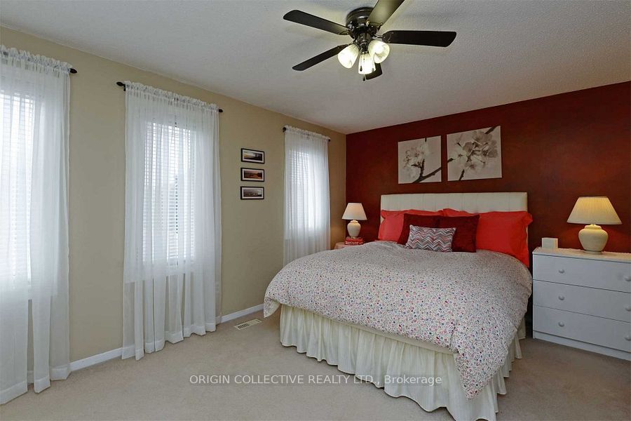 63 Humphrey Drive Property Photo 10
