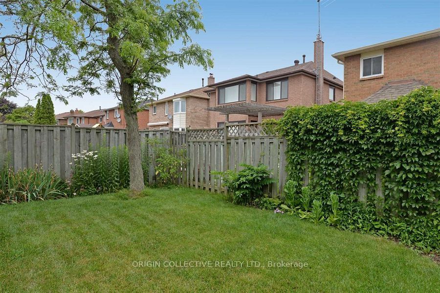 63 Humphrey Drive Property Photo 16