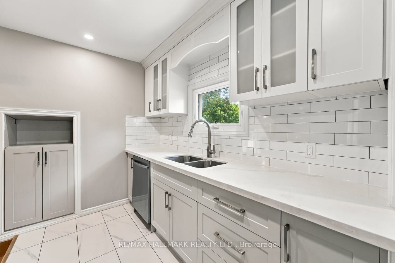 6 Albert Street Property Photo 14