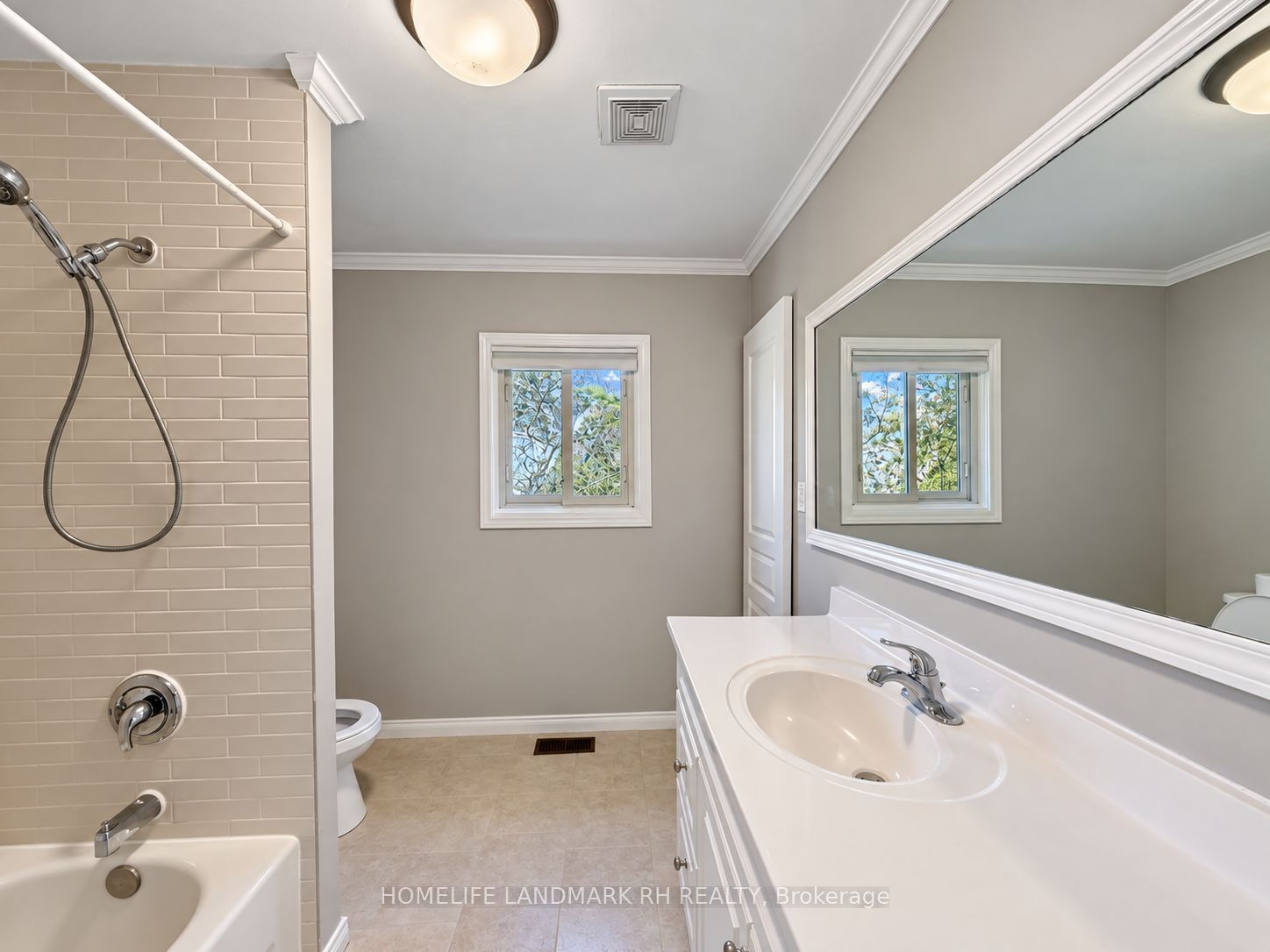 186 Spring Boulevard Property Photo 16