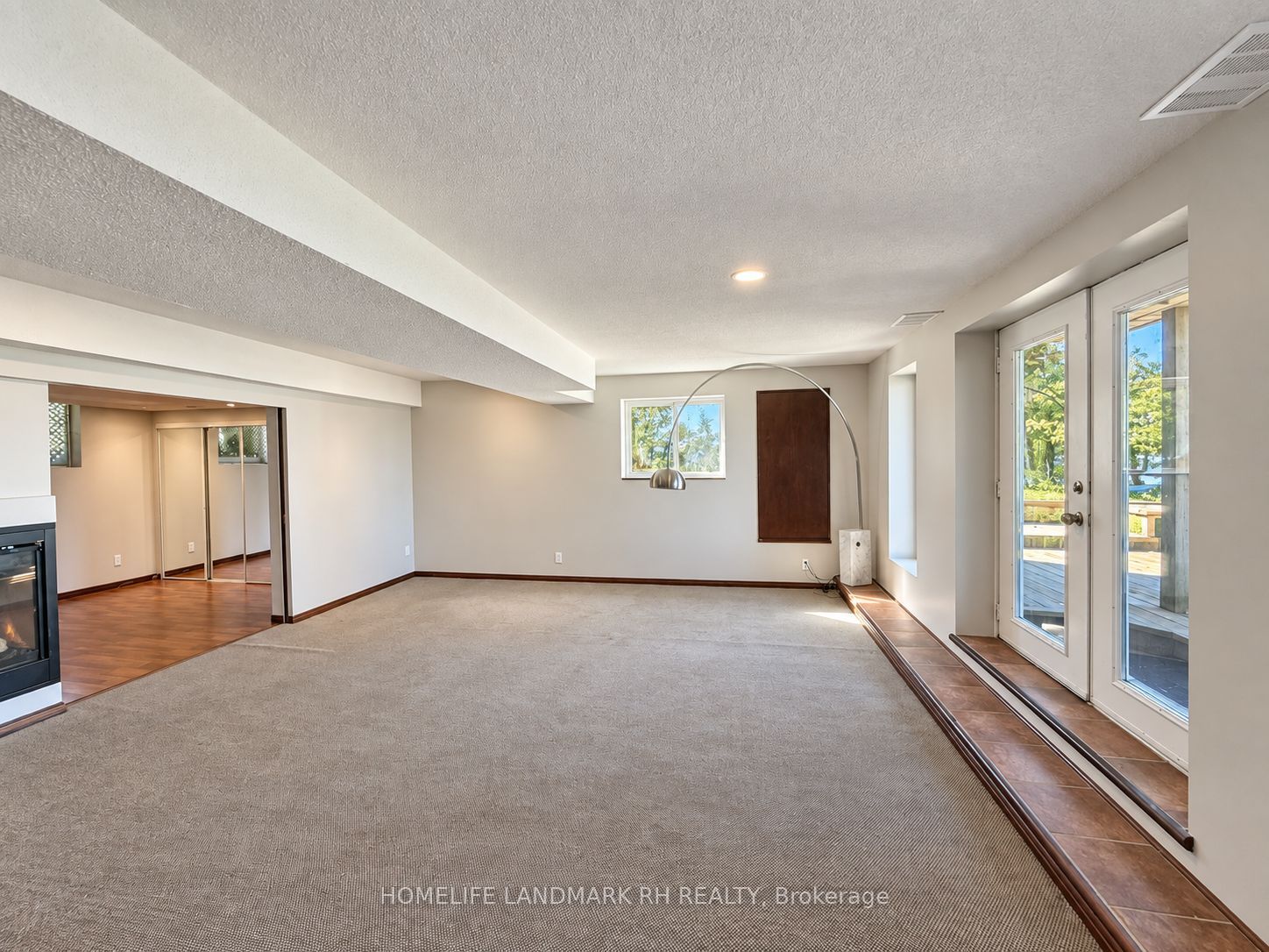 186 Spring Boulevard Property Photo 26