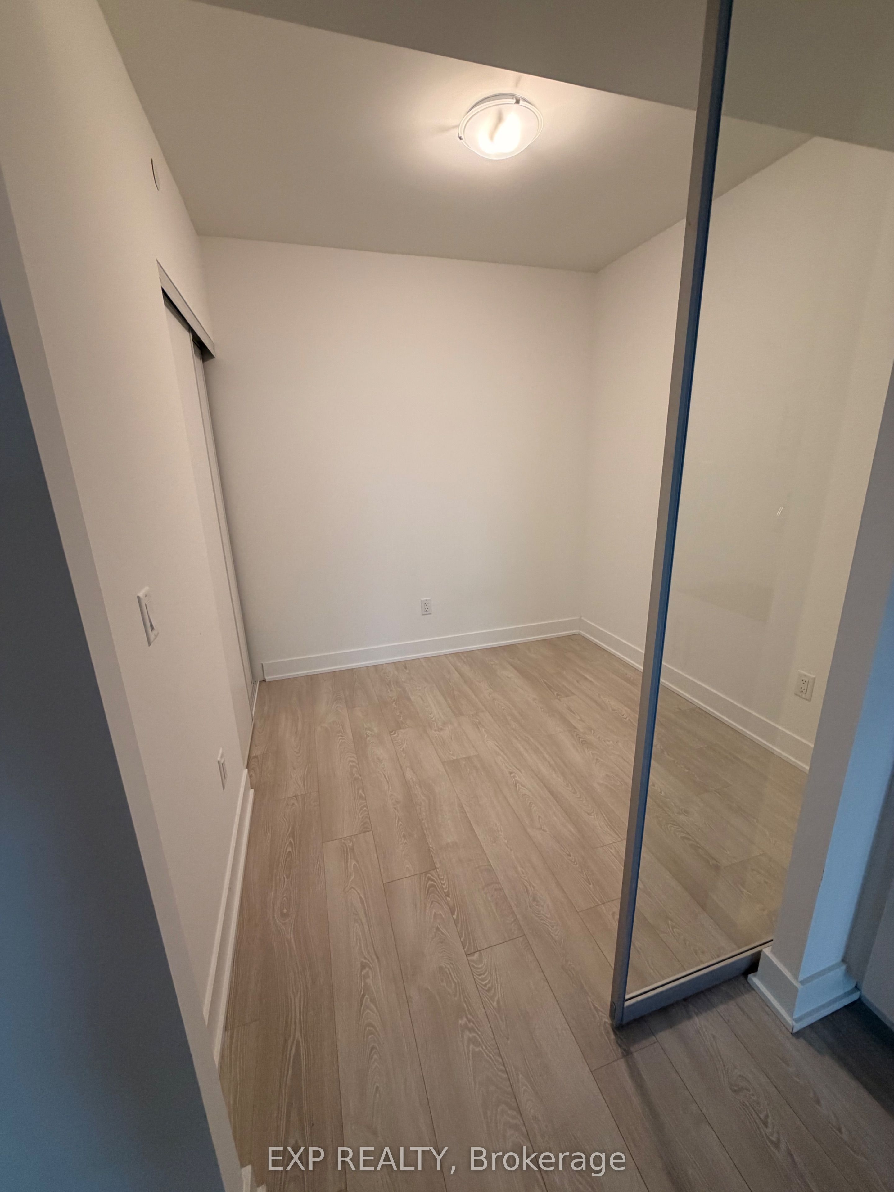 2545 Simcoe Street N 2704 Property Photo 2