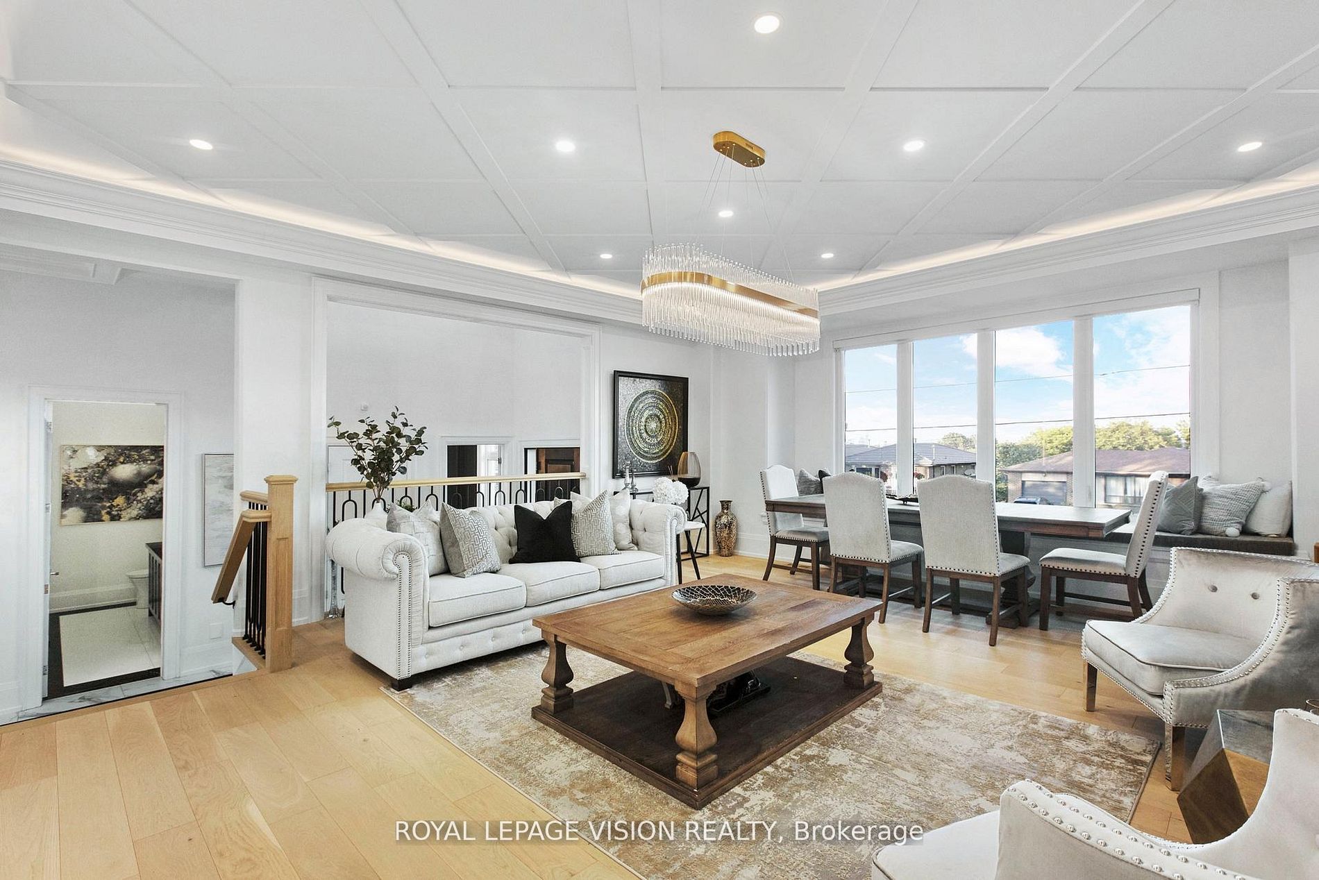 732 West Shore Boulevard Property Photo 8