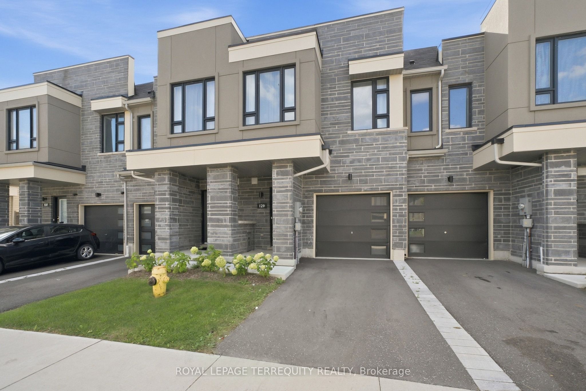 129 Sailors Landing Property Photo 3
