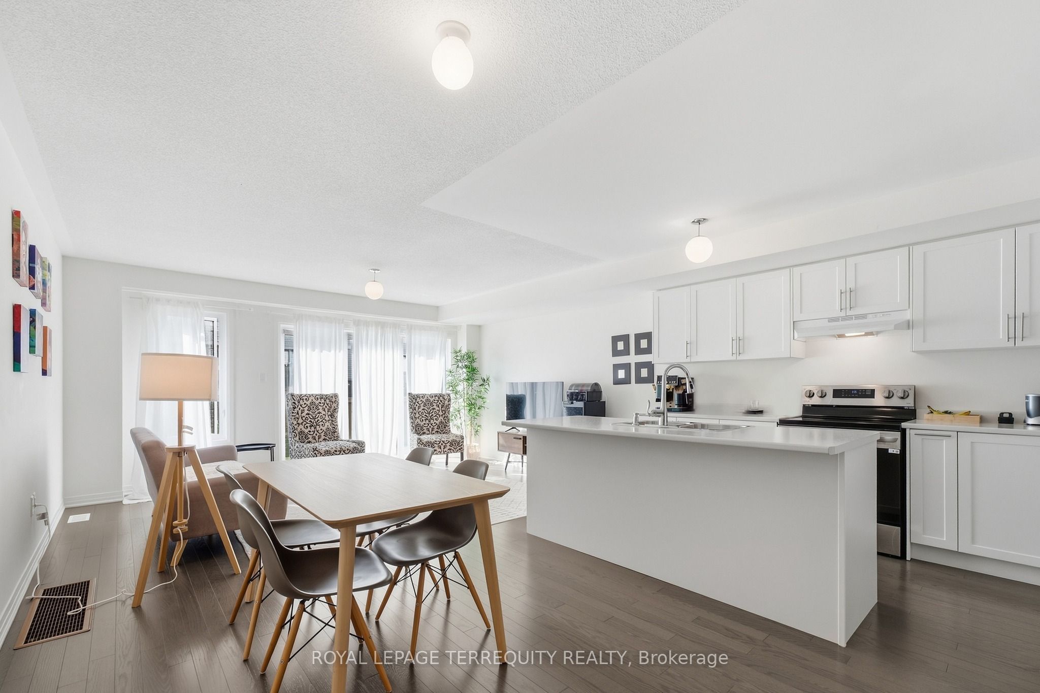 129 Sailors Landing Property Photo 6