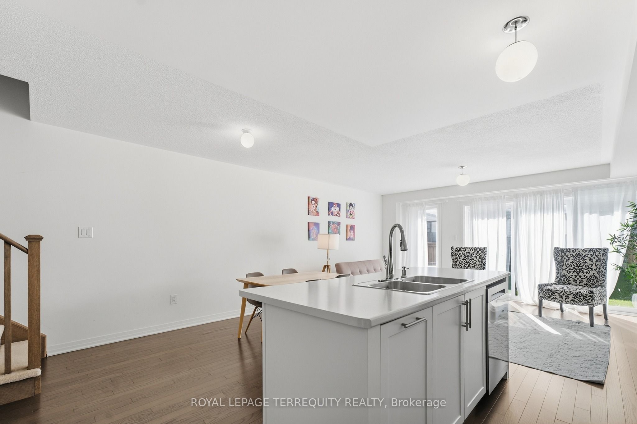 129 Sailors Landing Property Photo 8