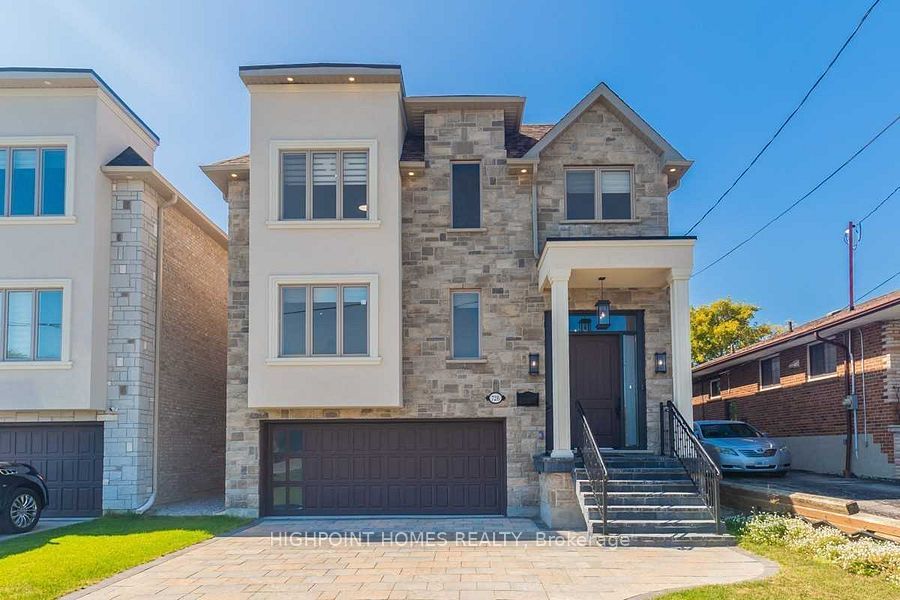 72b Gooderham Drive Property Photo 1