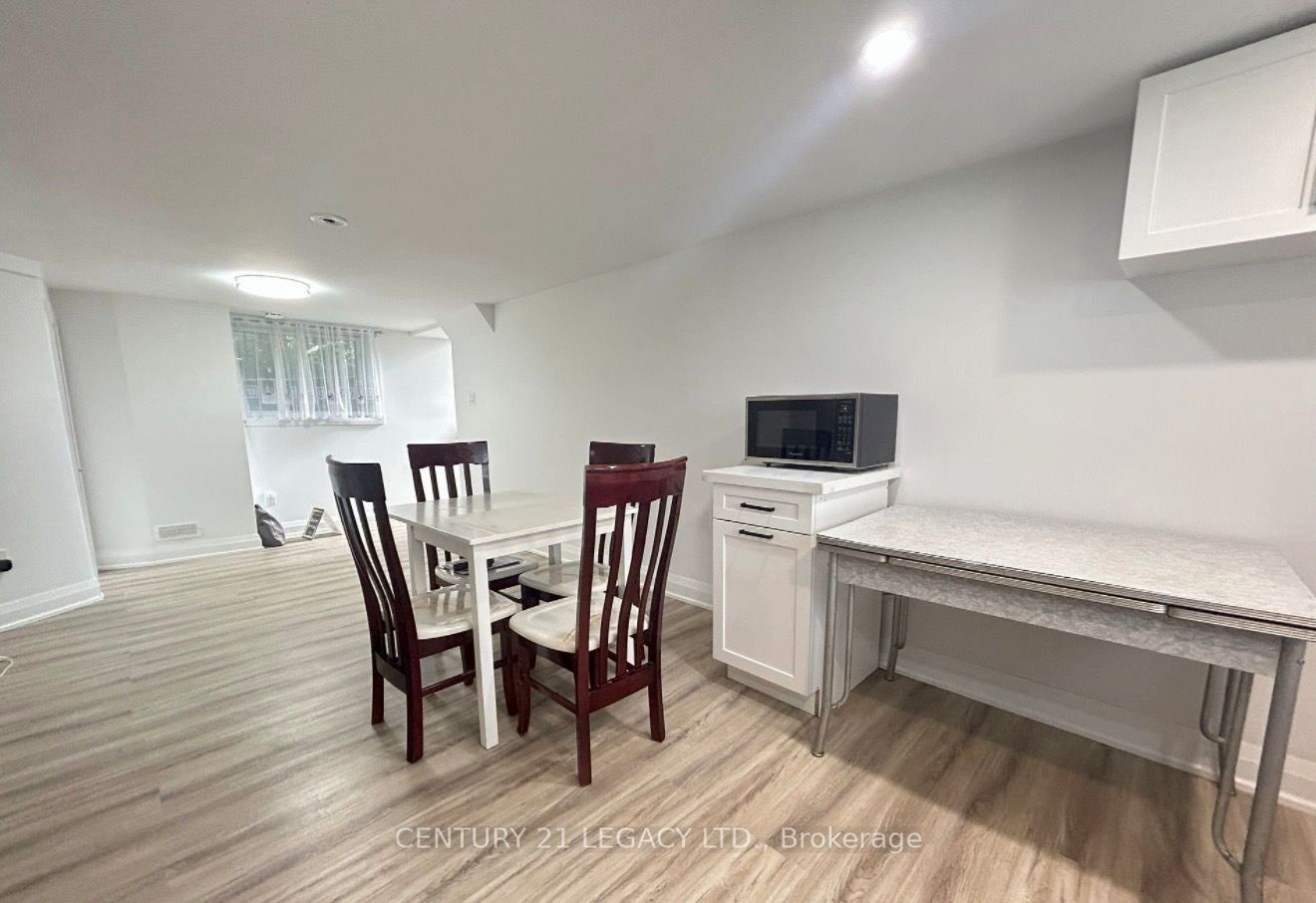 68 Singleton Road Property Photo 6
