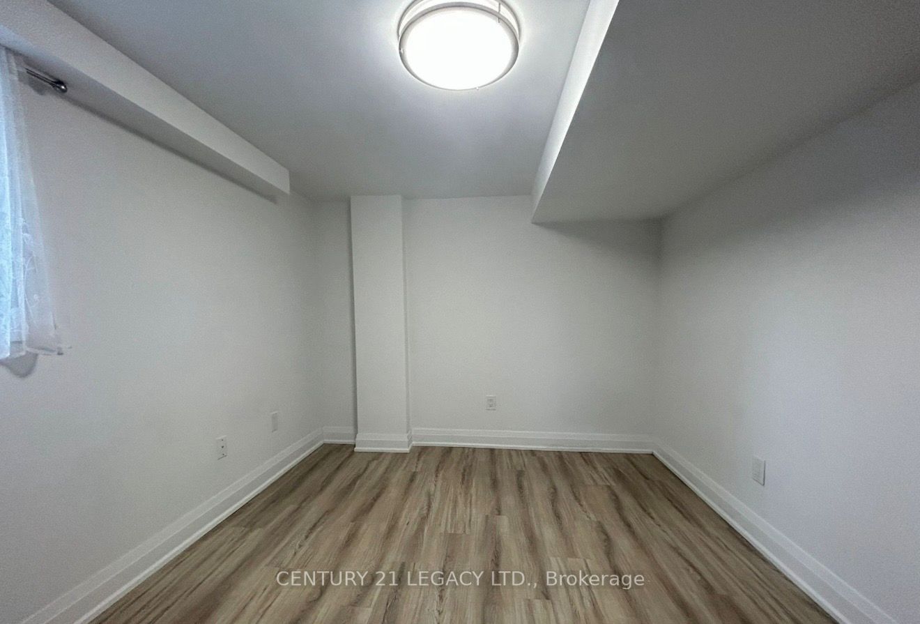 68 Singleton Road Property Photo 8