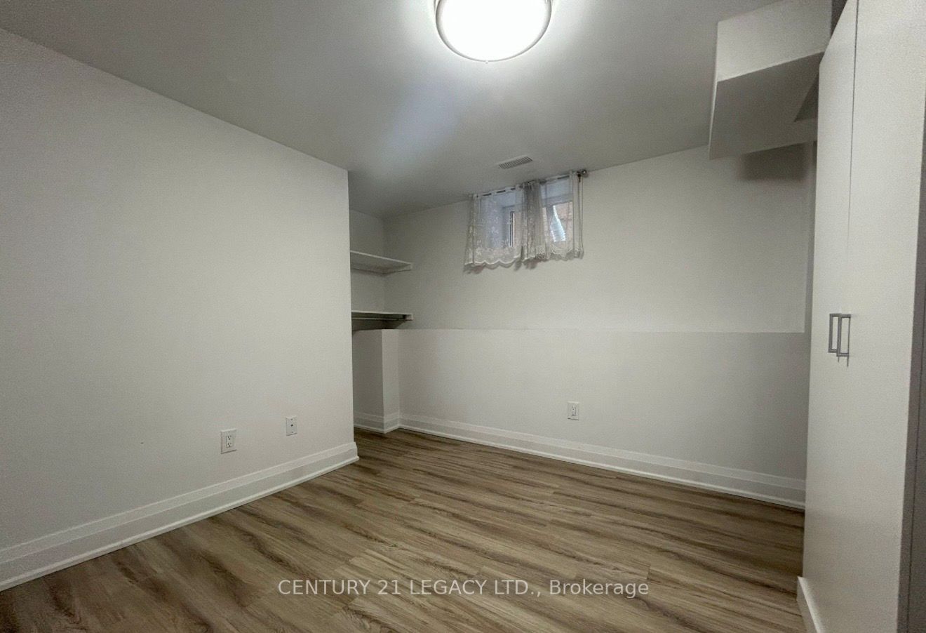 68 Singleton Road Property Photo 9