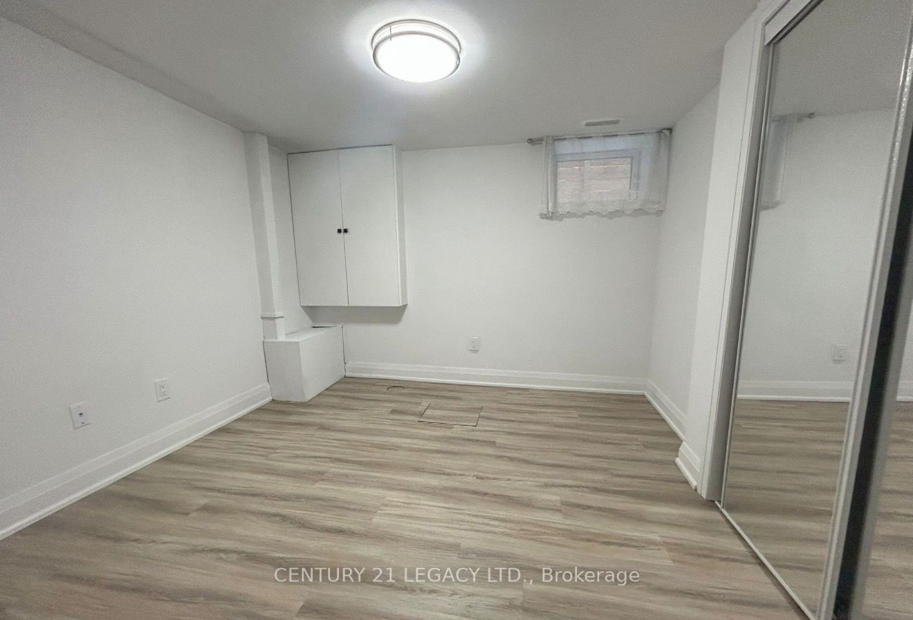 68 Singleton Road Property Photo 10