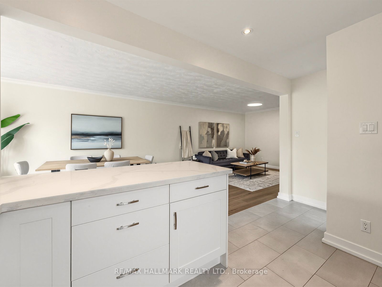 16 Avis Crescent Property Photo 18