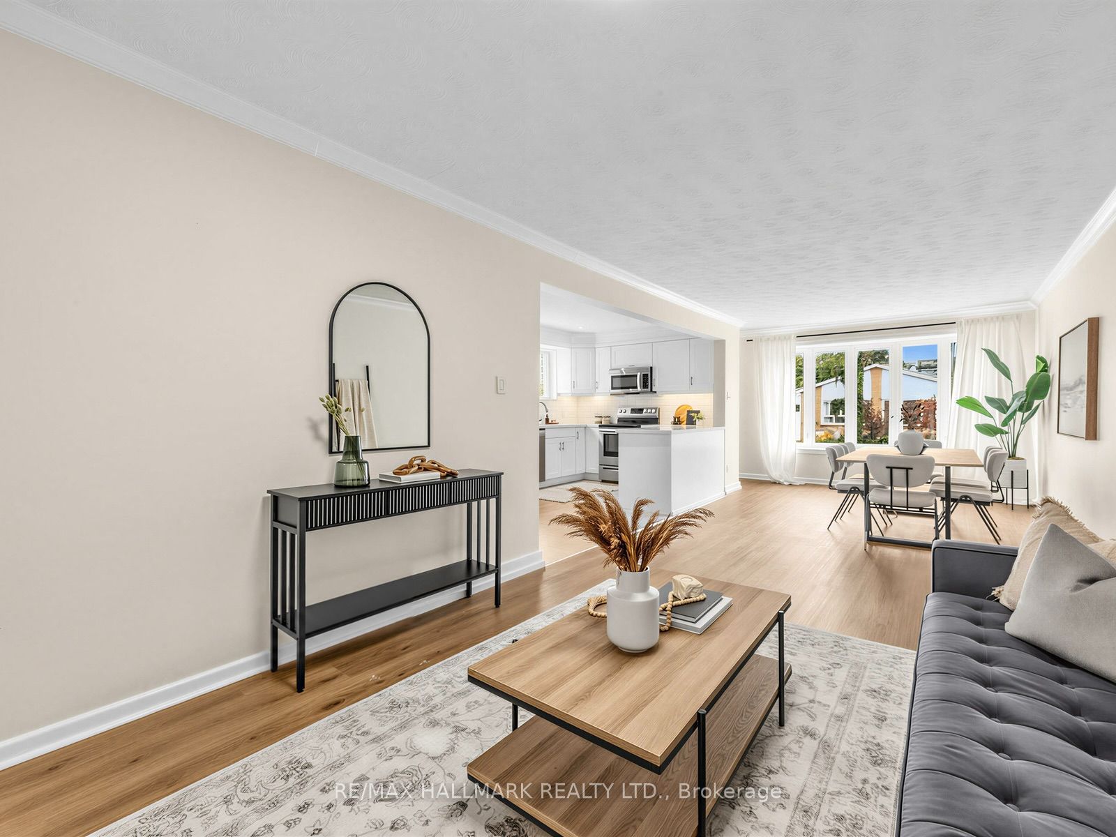 16 Avis Crescent Property Photo 19