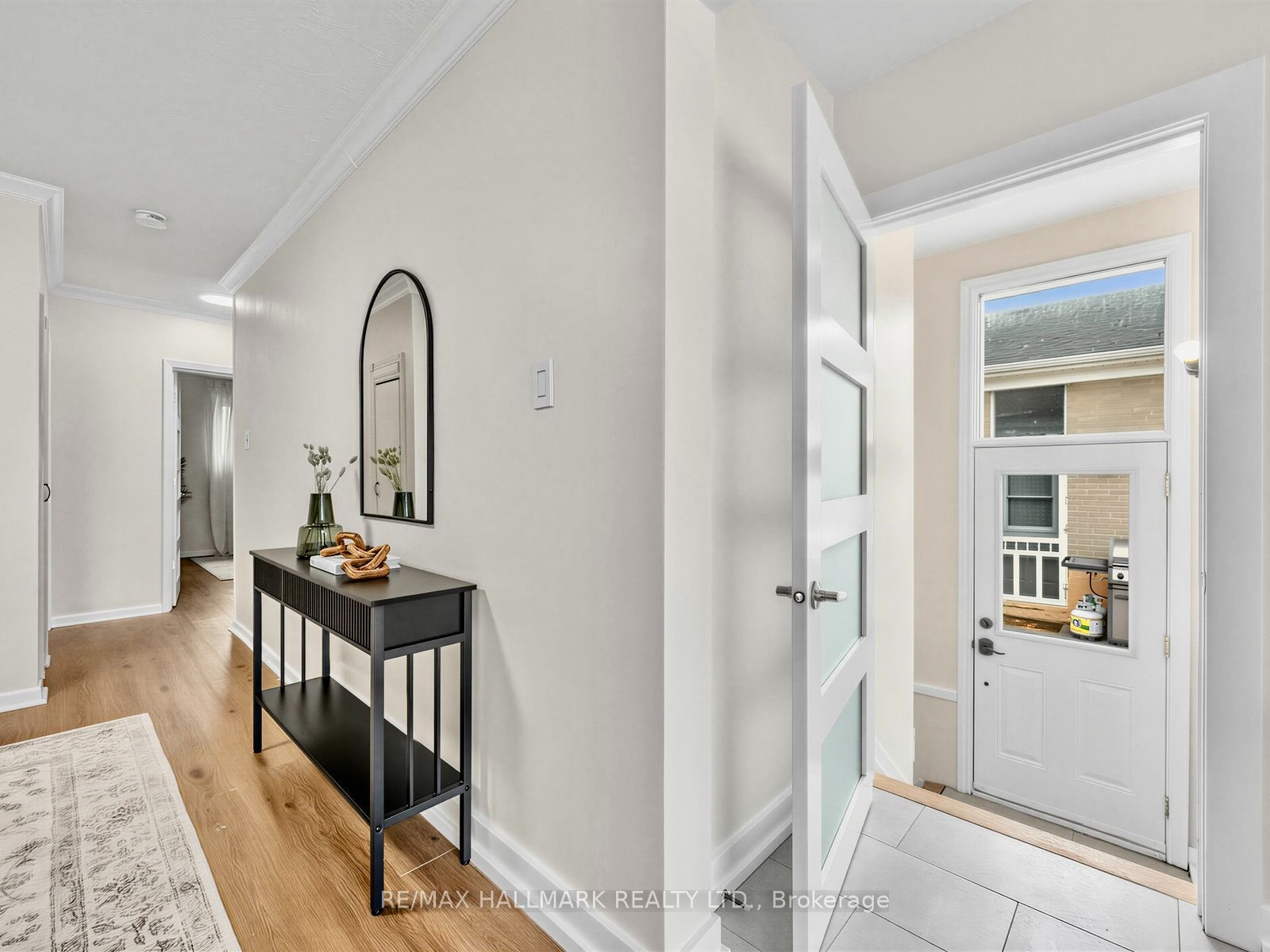 16 Avis Crescent Property Photo 20