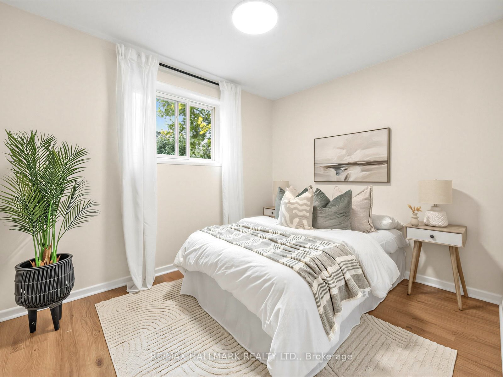 16 Avis Crescent Property Photo 29