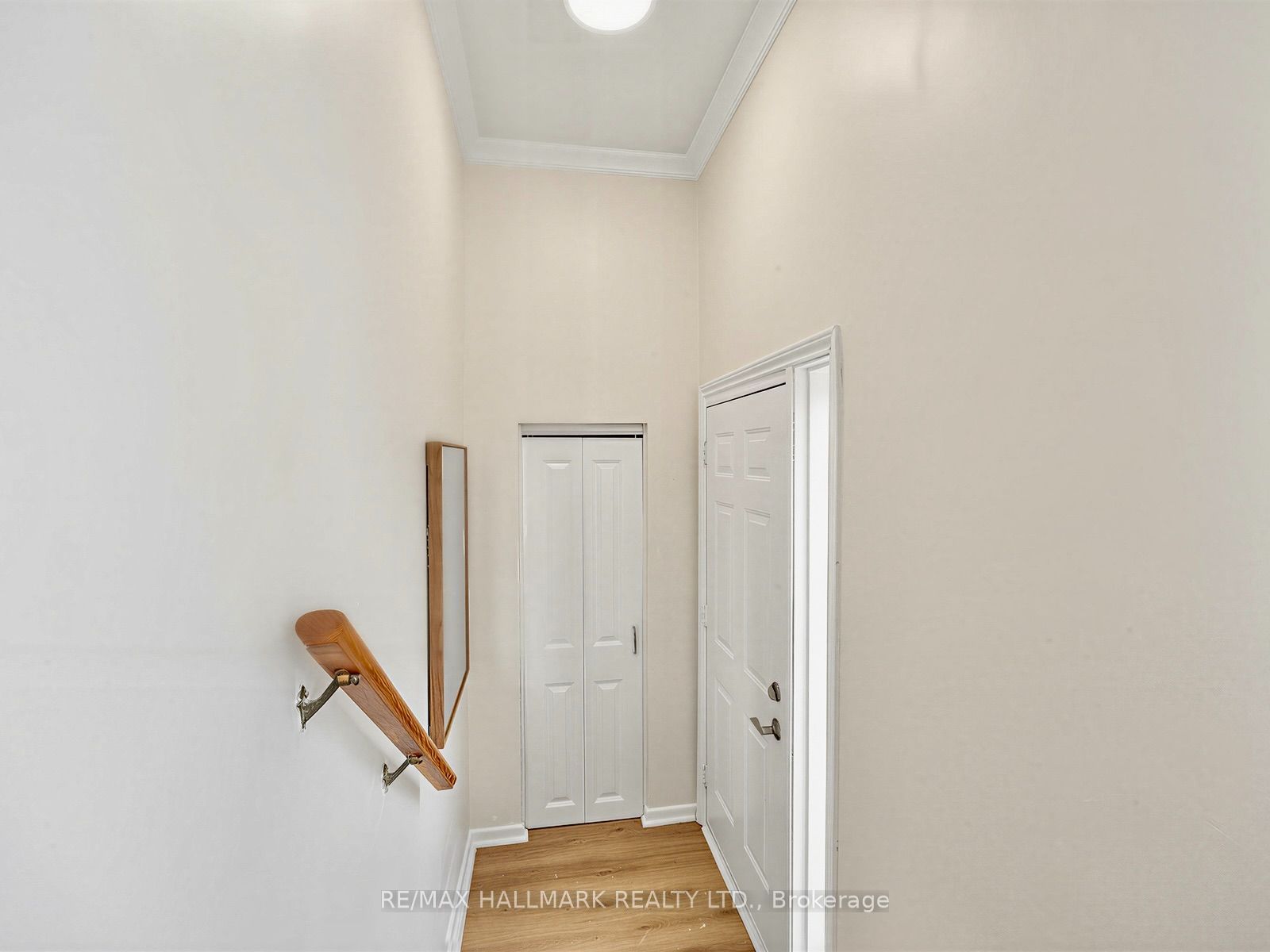 16 Avis Crescent Property Photo 30